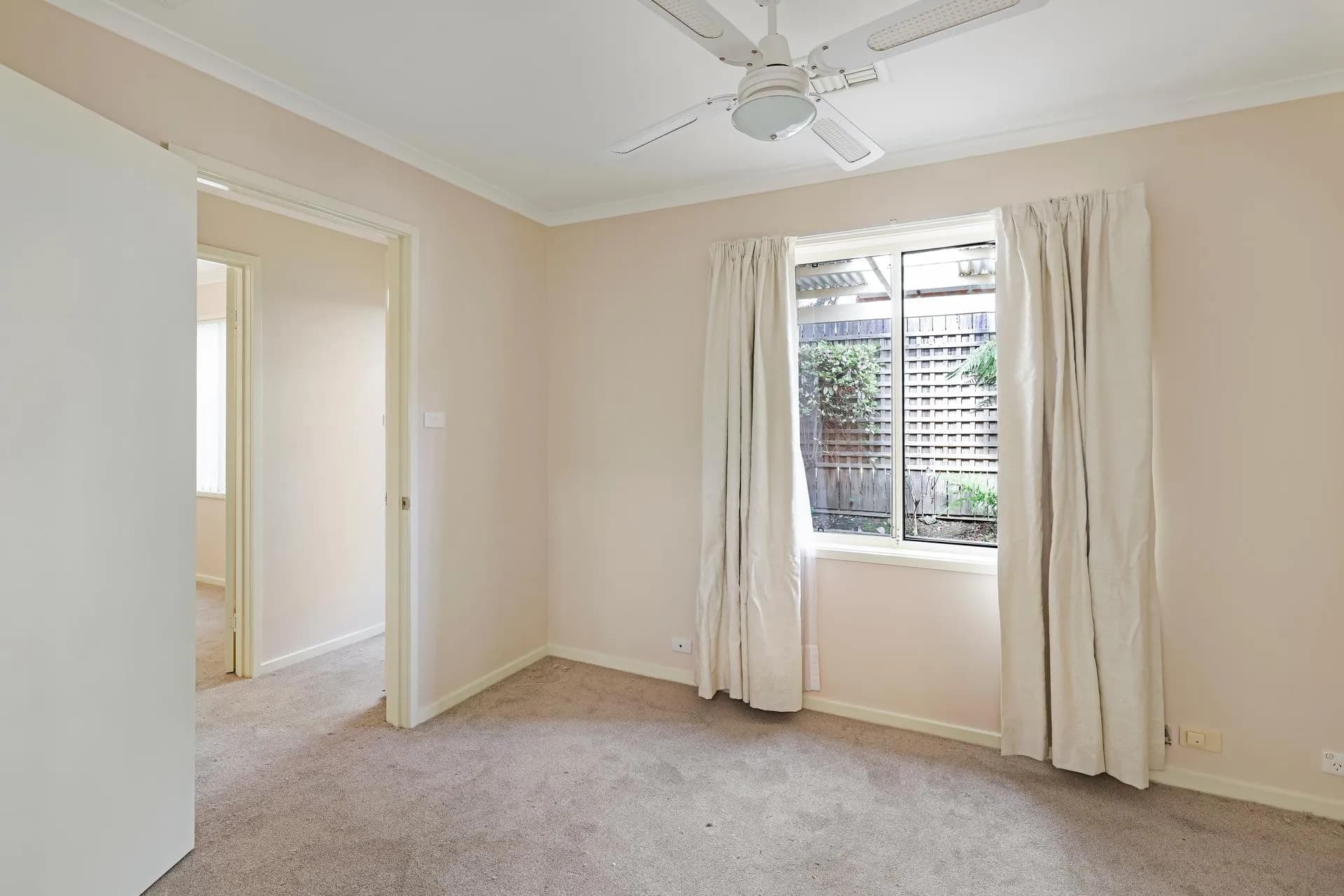 9 Mulleun  Close, Ngunnawal, ACT, Ngunnawal - Thumbnail 6