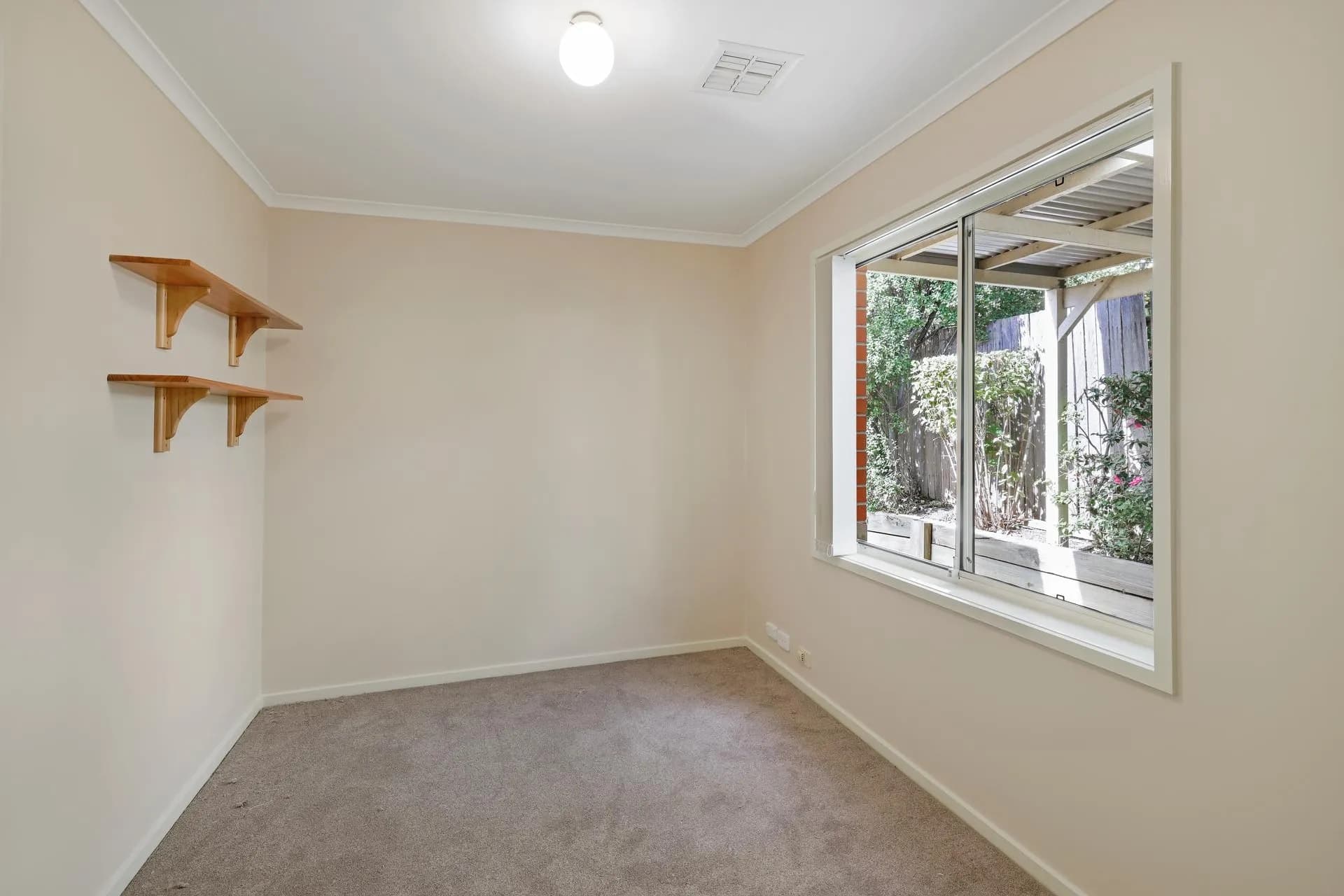 9 Mulleun  Close, Ngunnawal, ACT, Ngunnawal - Thumbnail 7