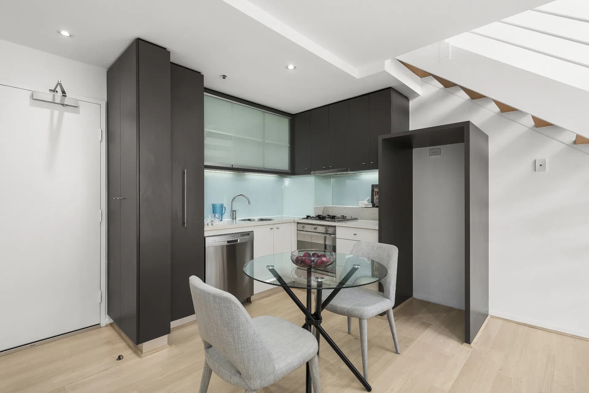 Unit 10/38 Fitzroy Street, St Kilda, VIC, St Kilda - Thumbnail 2