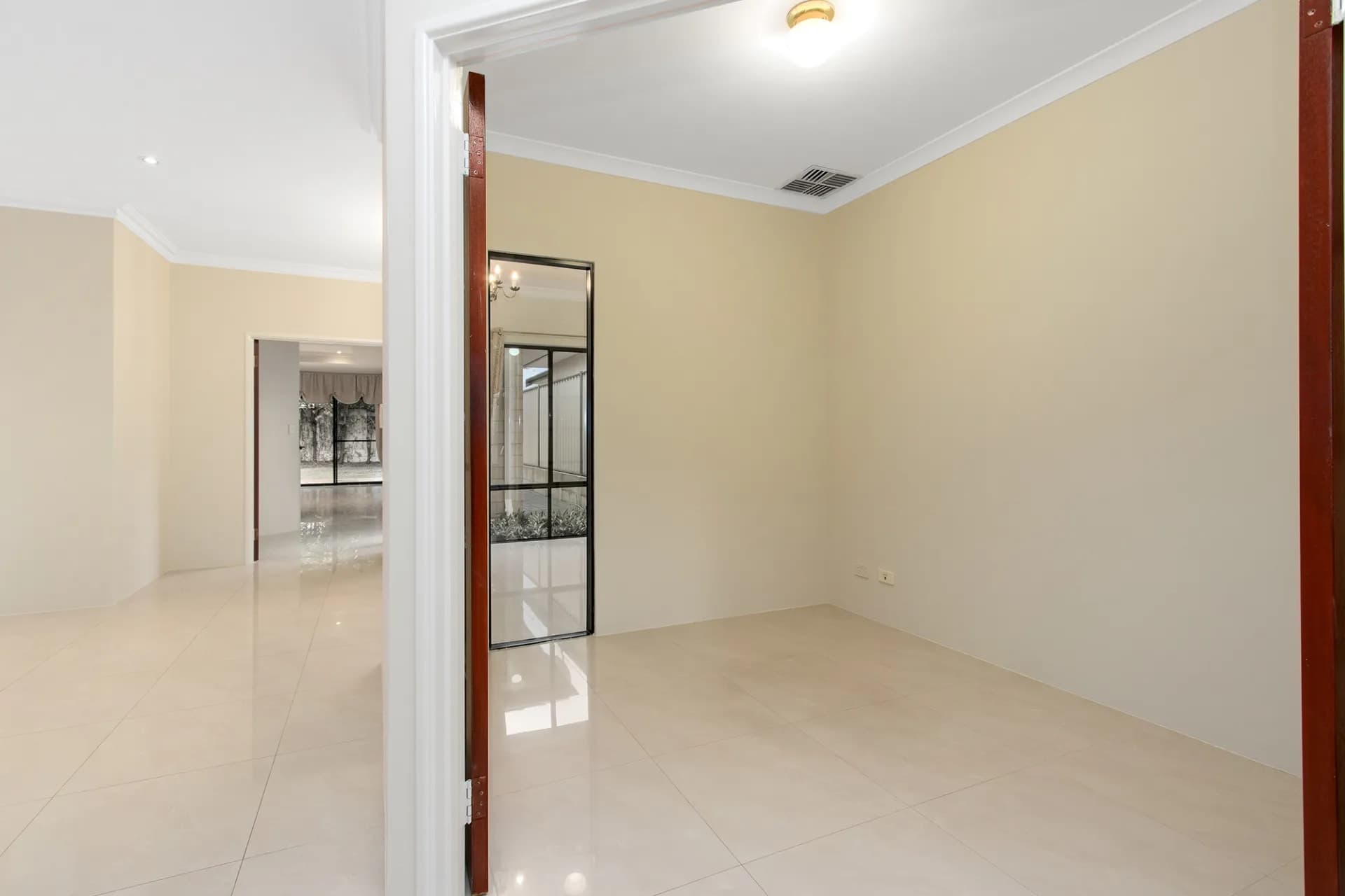 14B Canna Way, Ardross, WA, Ardross - Thumbnail 5