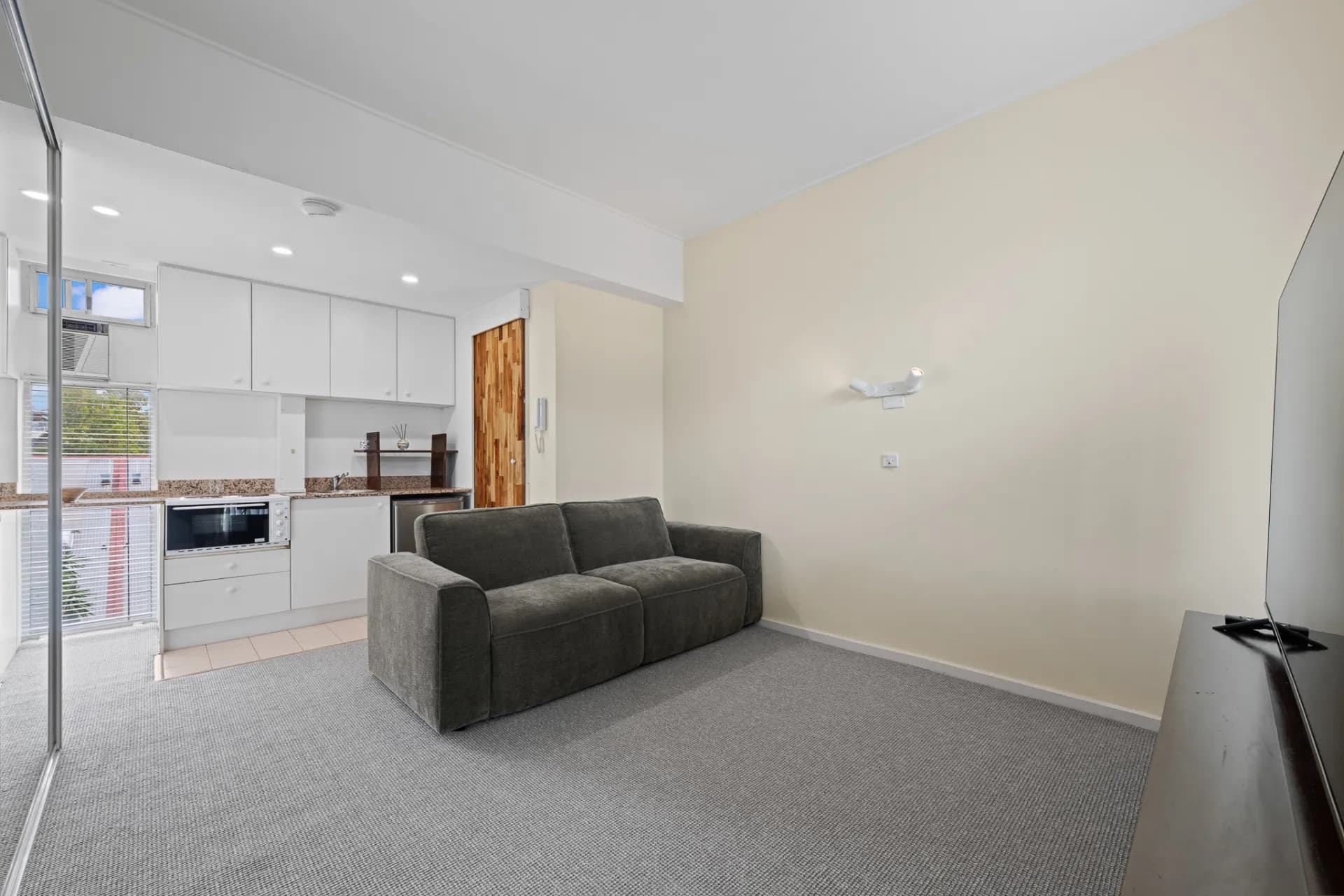 Unit 76/19-23 Forbes Street, Woolloomooloo, NSW, Woolloomooloo - Thumbnail 3
