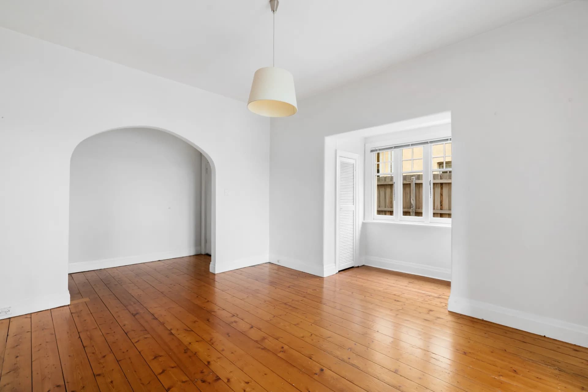 Unit 2/67 Marine Parade, Elwood, VIC, Elwood - Thumbnail 3