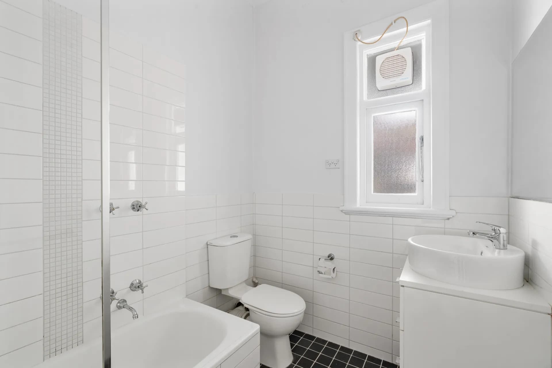 Unit 2/67 Marine Parade, Elwood, VIC, Elwood - Thumbnail 7