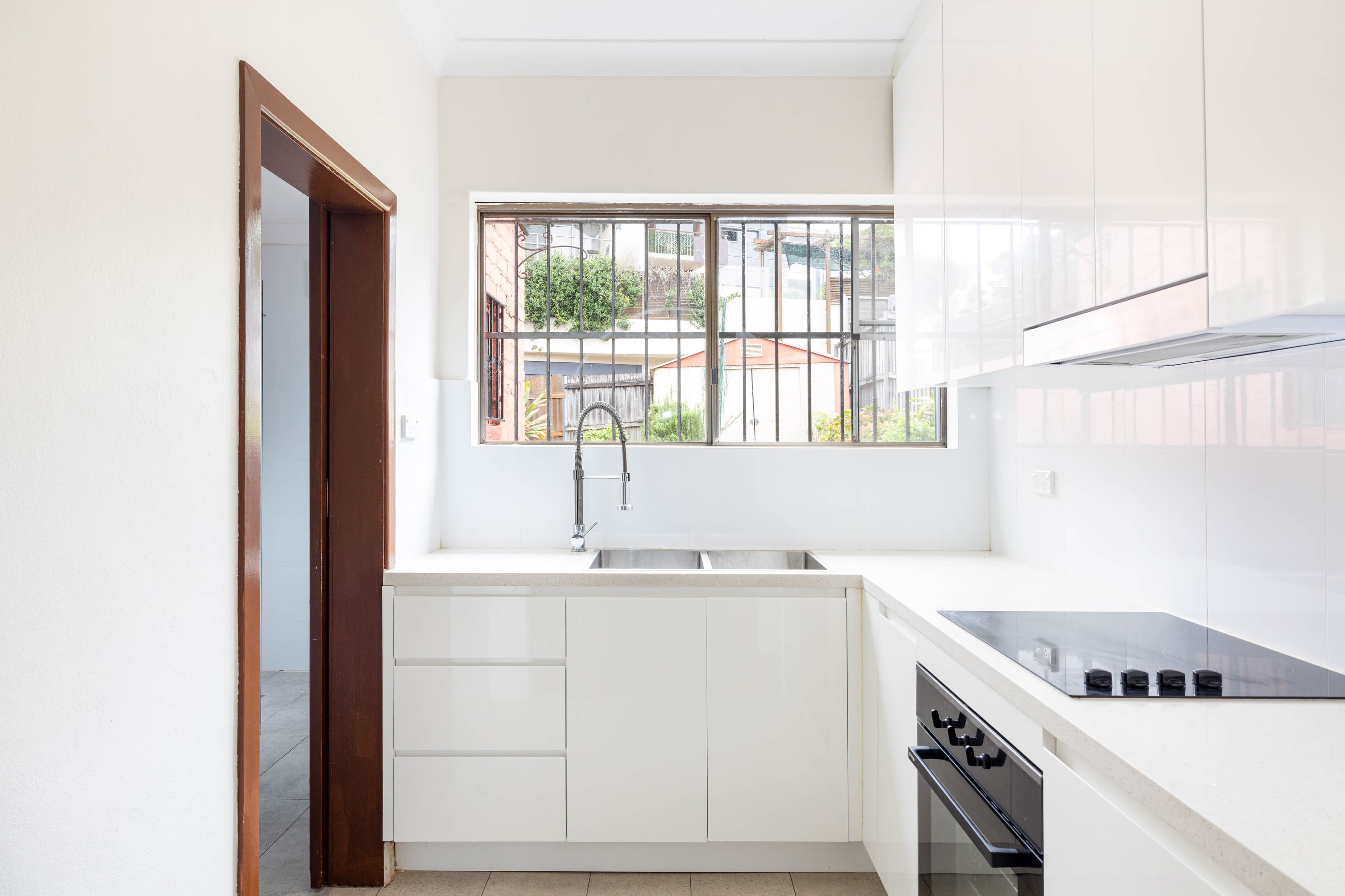 19 Bayview Crescent, Annandale - Thumbnail 4