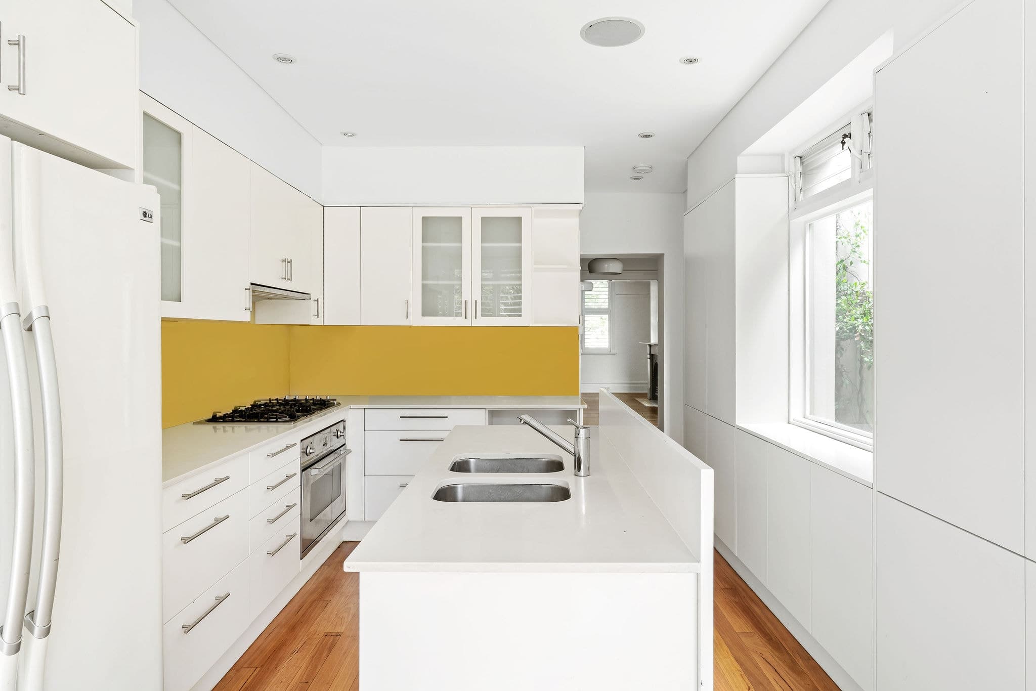 878 Elizabeth Street, Zetland - Thumbnail 3