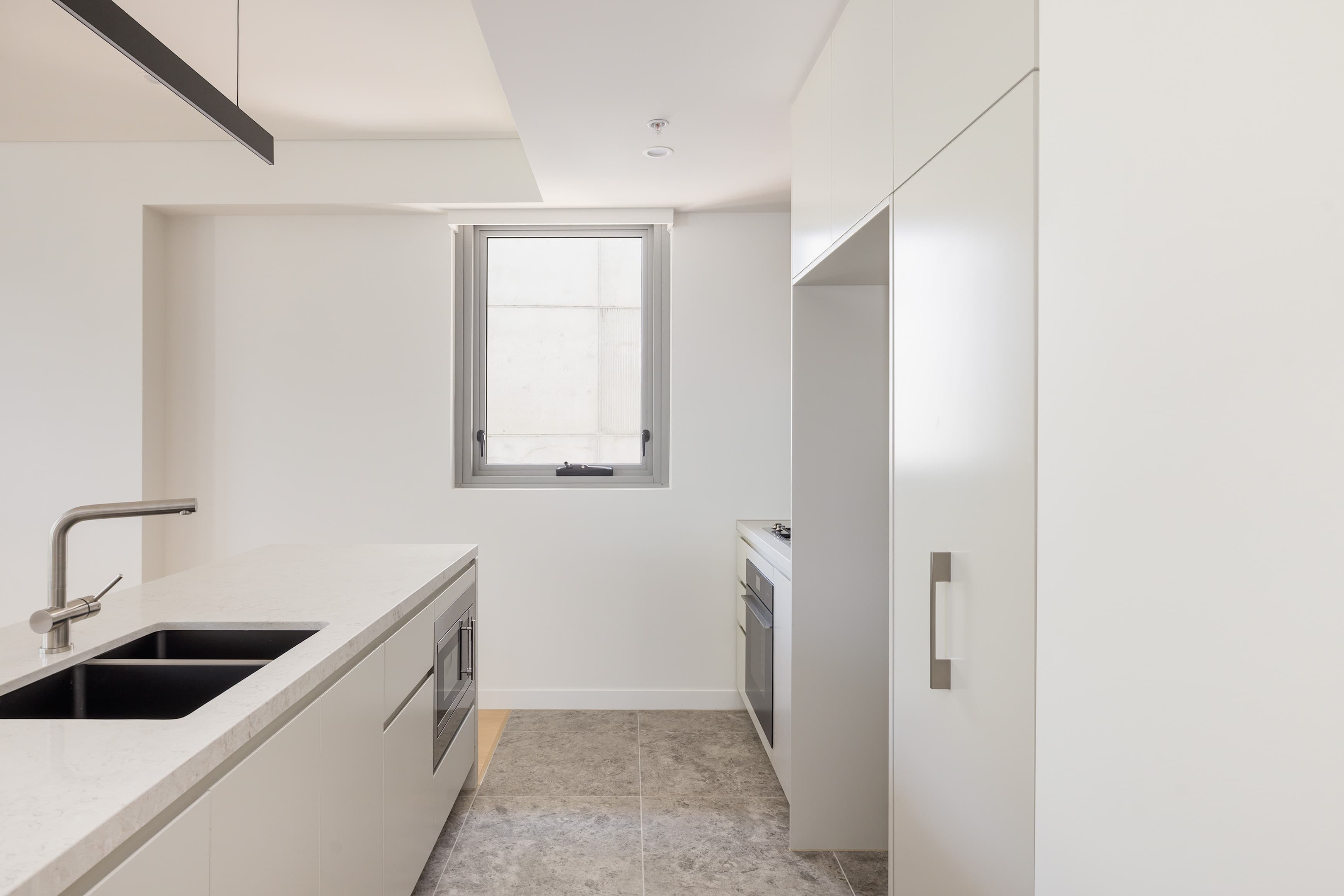 202/8 Mentmore Avenue, Rosebery - Thumbnail 2