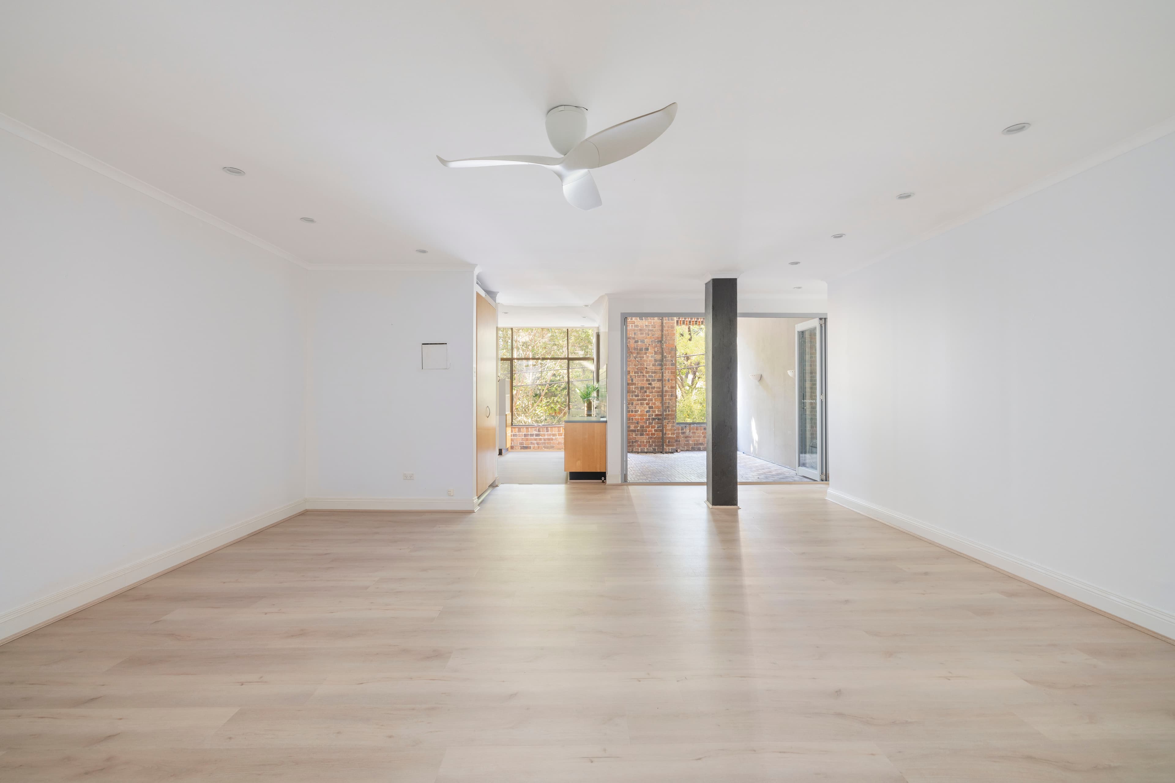 8/57-75 Buckland Street, Chippendale - Thumbnail 3
