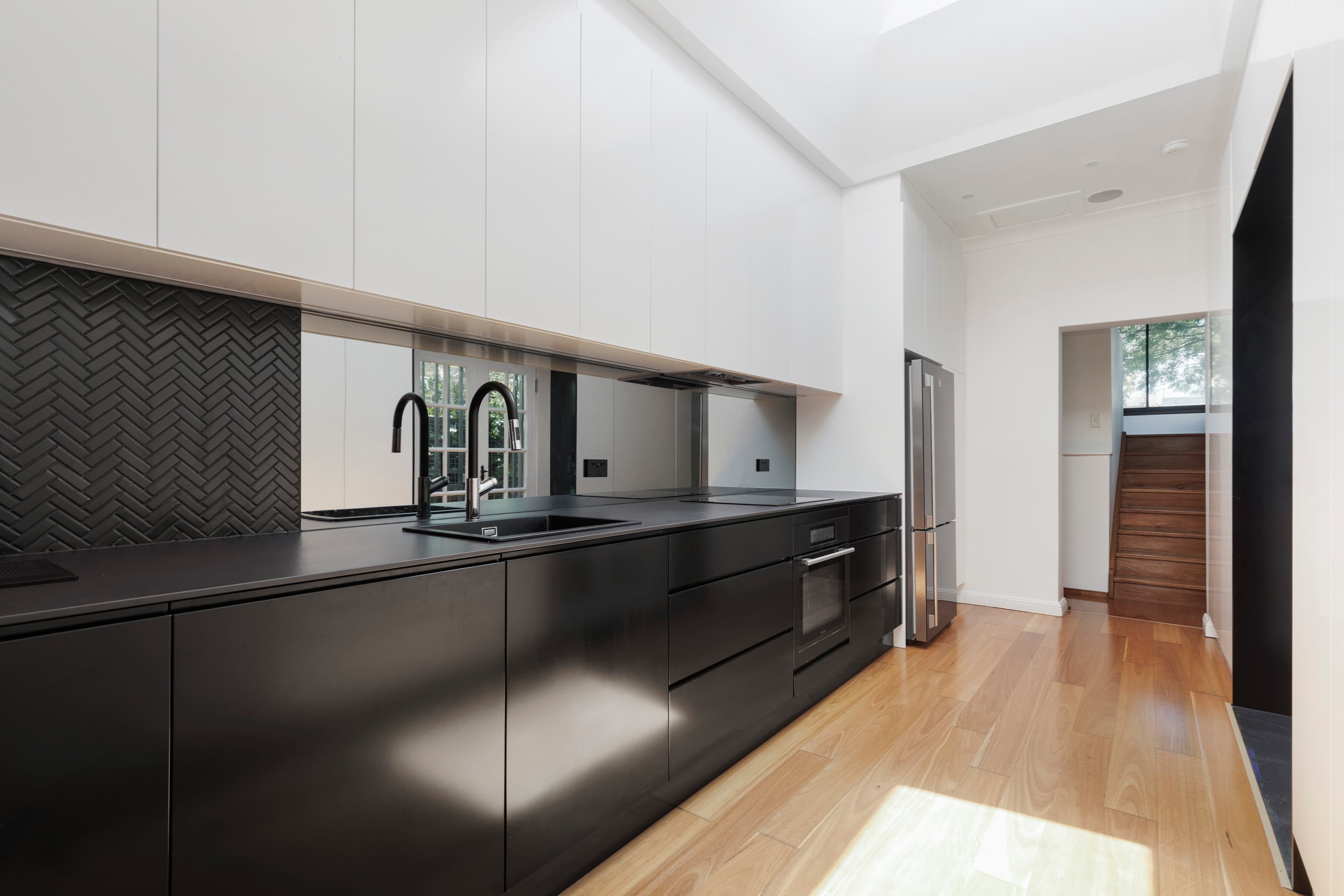 75 Campbell Street, Glebe - Thumbnail 2