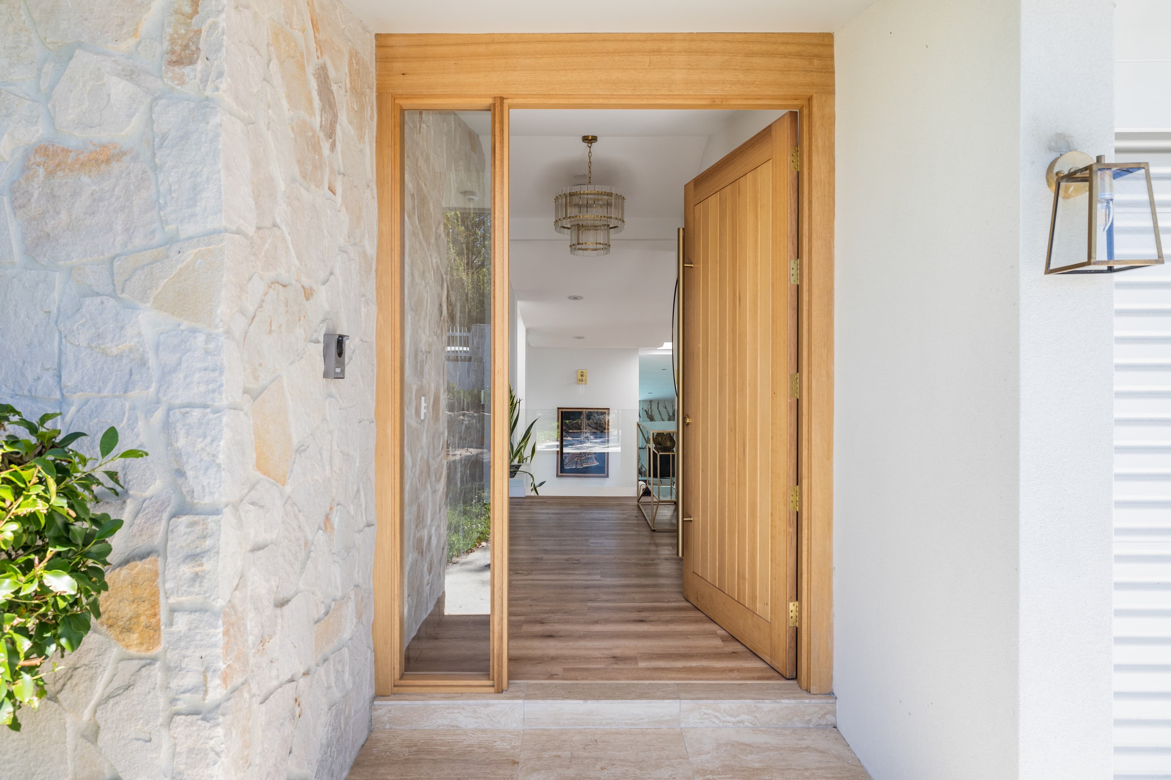 84 Neerim Road, Castle Cove - Thumbnail 5