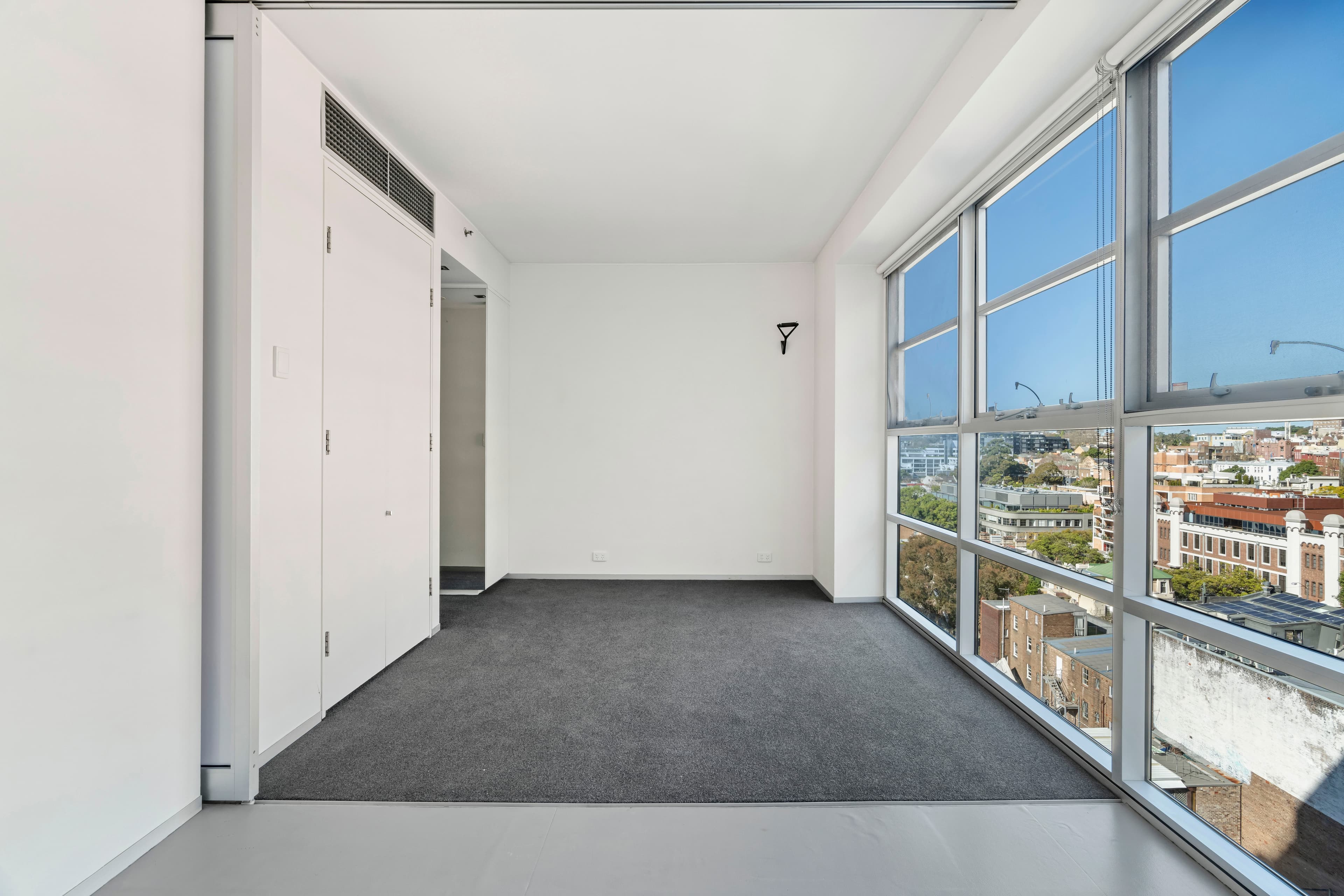 808/1 Francis Street, Darlinghurst - Thumbnail 3