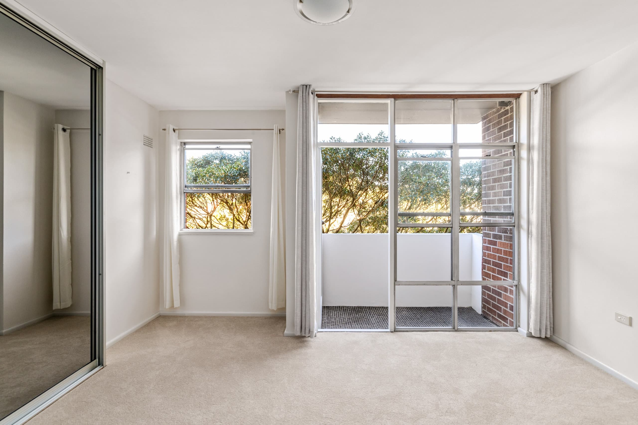 44/204 Jersey Road, Woollahra - Image 1