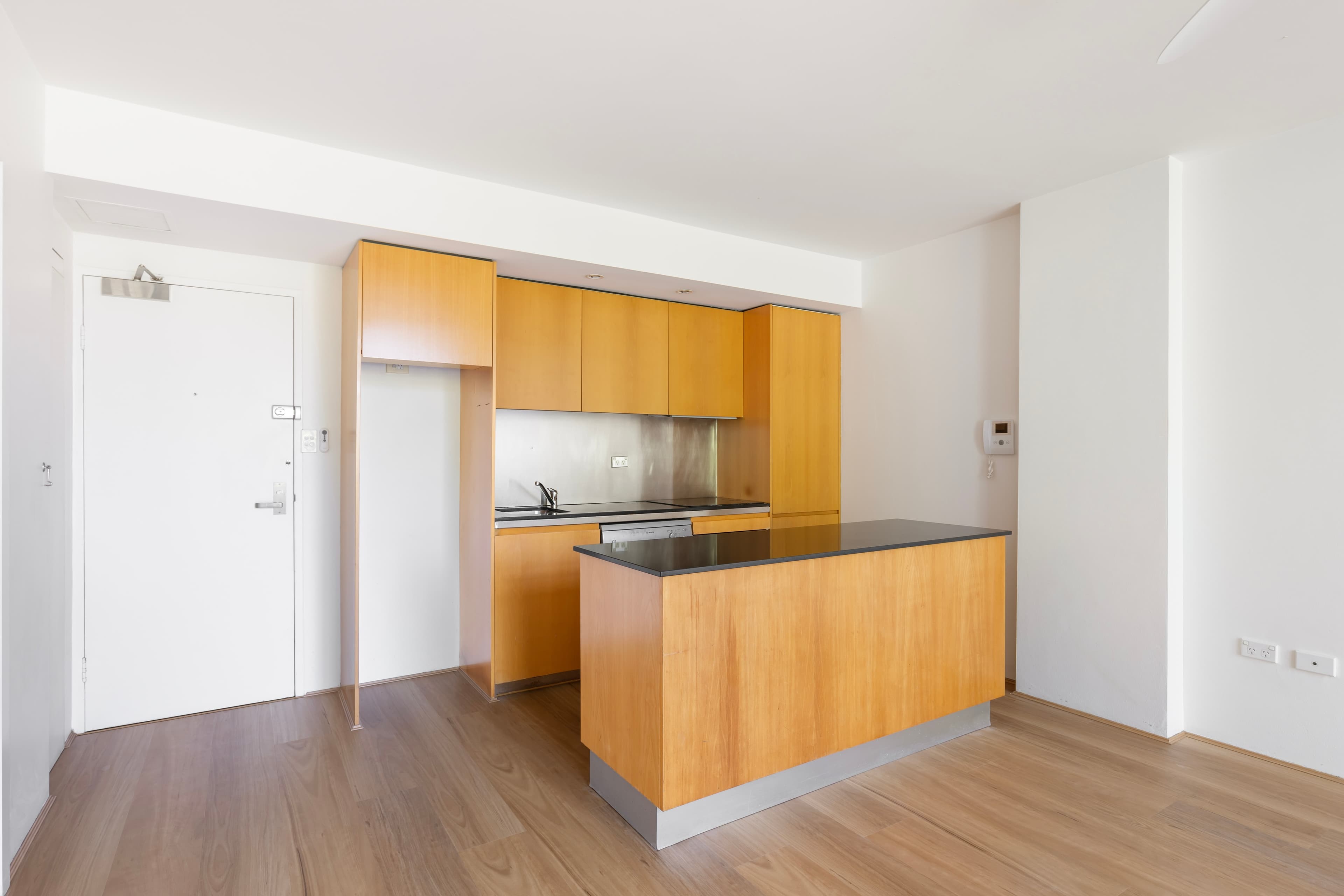 15/8 Brumby Street, Surry Hills - Thumbnail 6