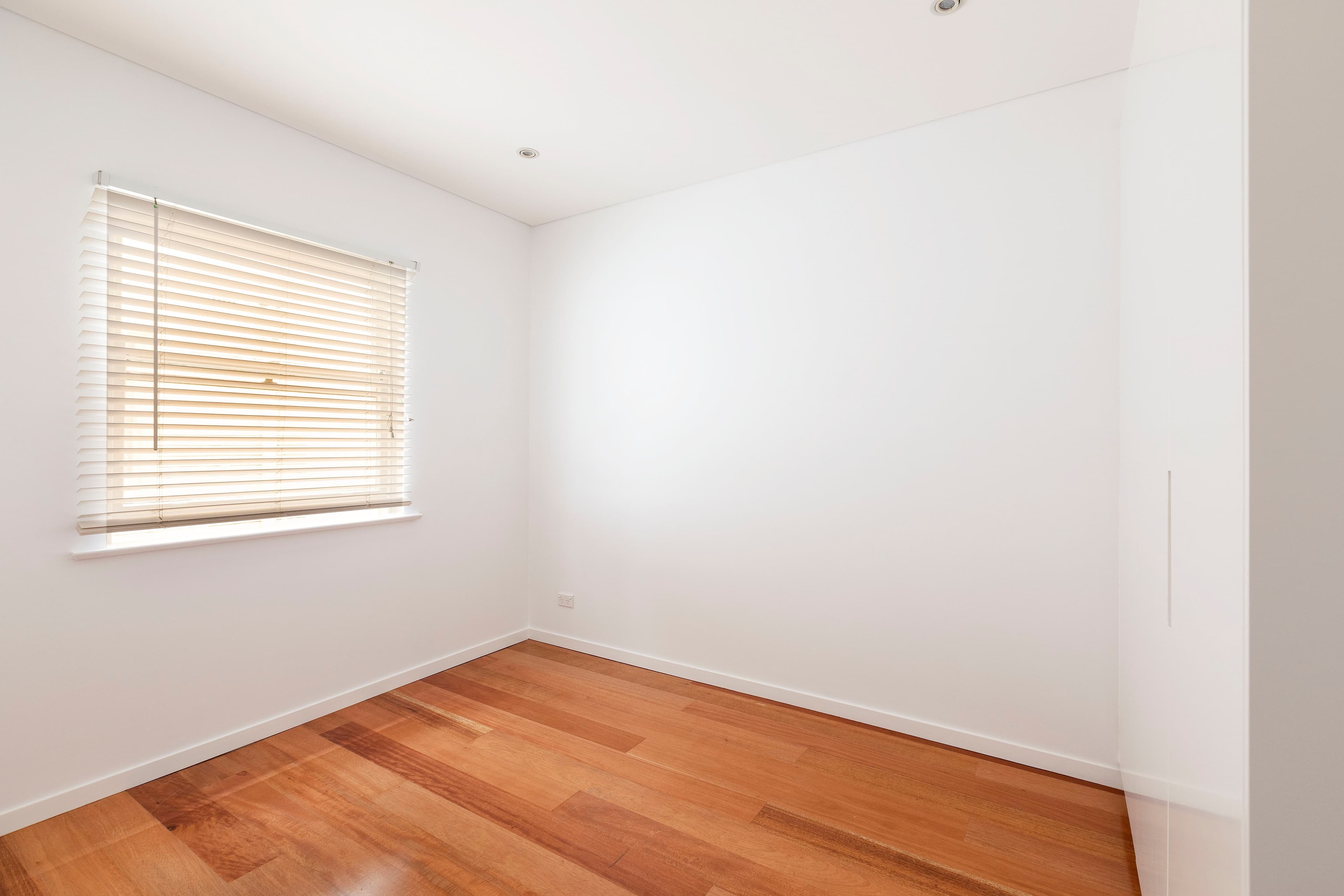 18/11 Ward Avenue, Potts Point - Thumbnail 5