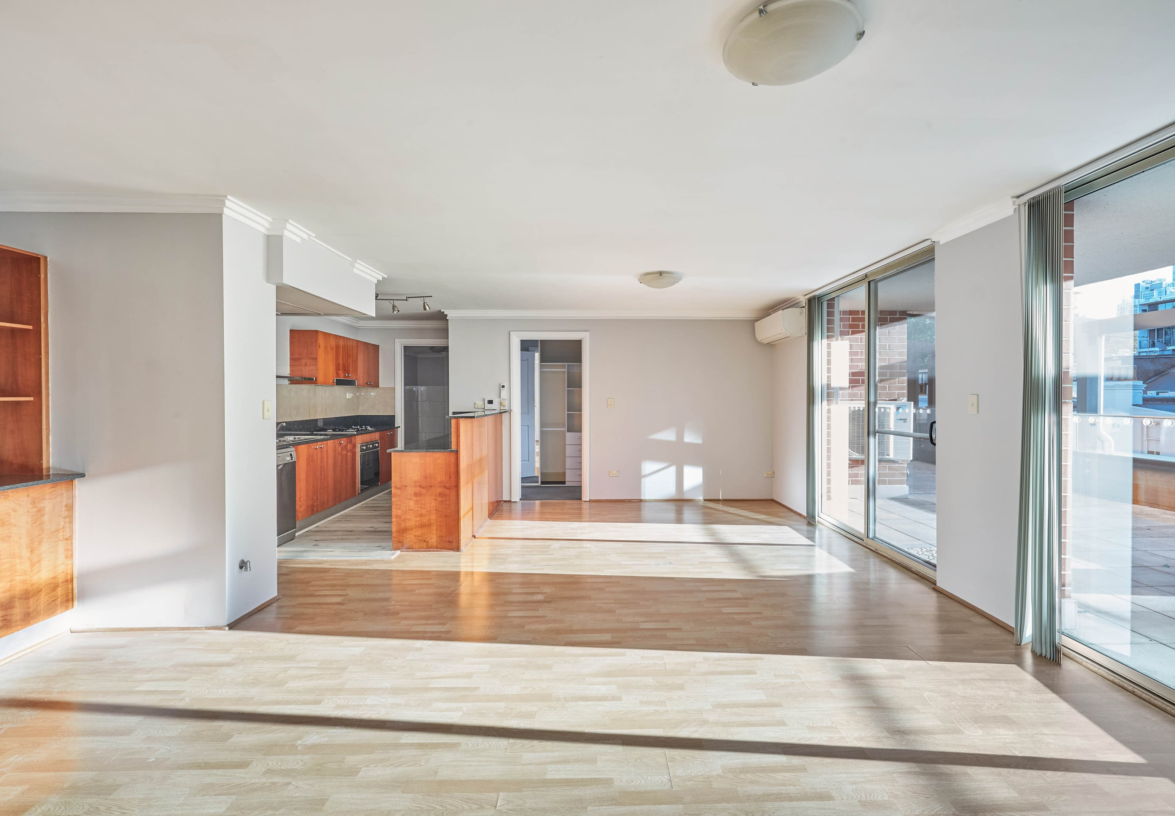 22/27-51 Palmer Street, Woolloomooloo - Thumbnail 2