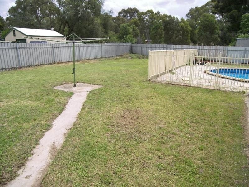 2 Chifley Avenue KANGAROO FLAT VIC, Kangaroo Flat - Image 1
