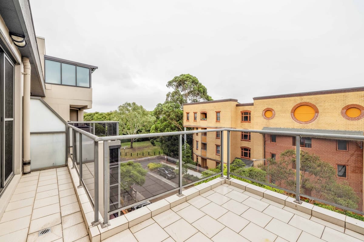 95/49 Henderson Road, Alexandria - Thumbnail 3