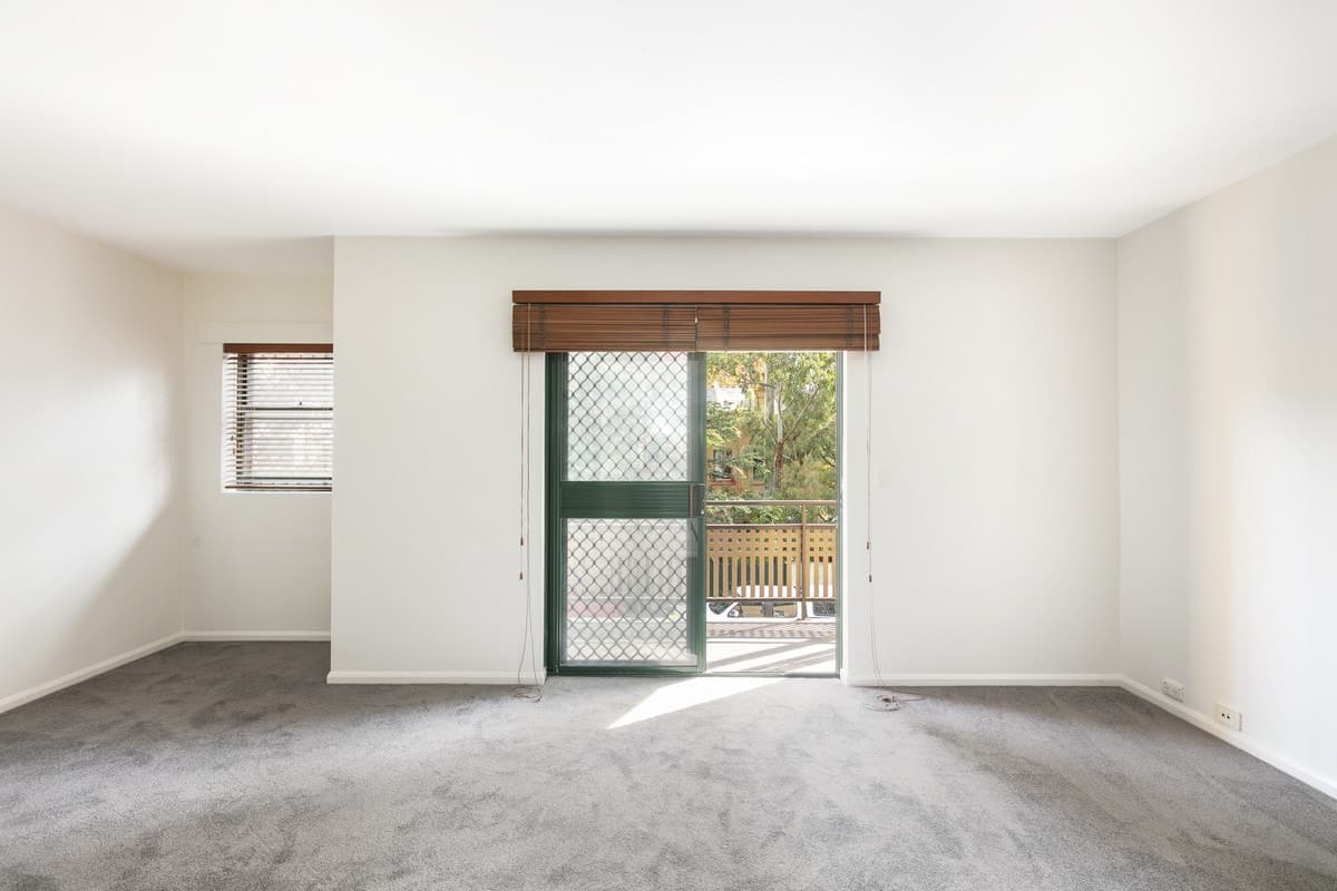 108 McElhone Street, Woolloomooloo - Thumbnail 3