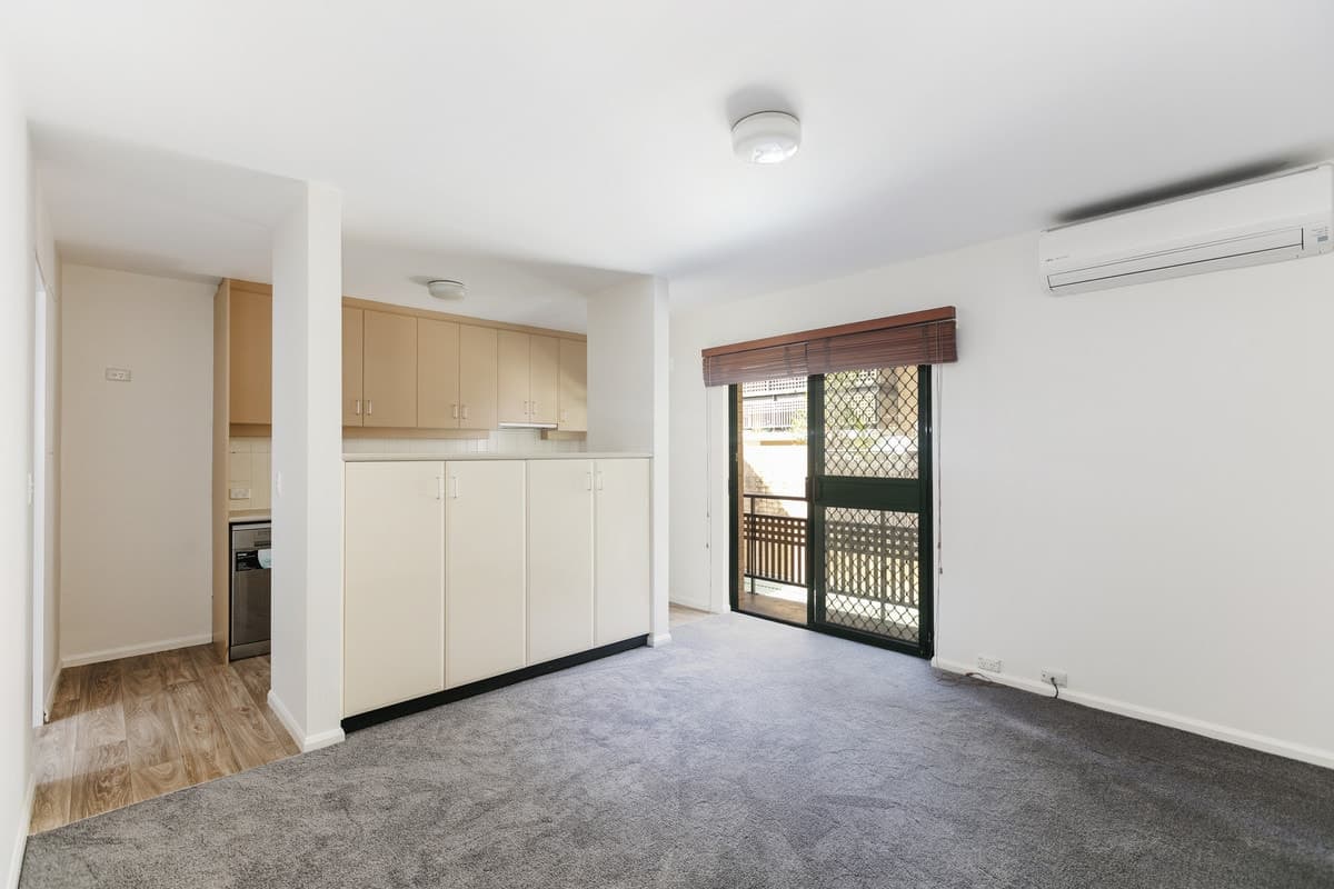 108 McElhone Street, Woolloomooloo - Thumbnail 4
