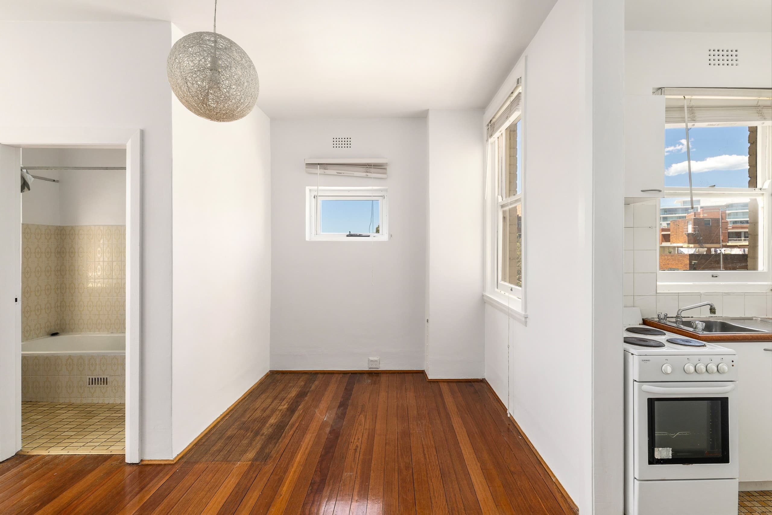 508/3-5 Greenknowe Avenue, Elizabeth Bay - Thumbnail 5
