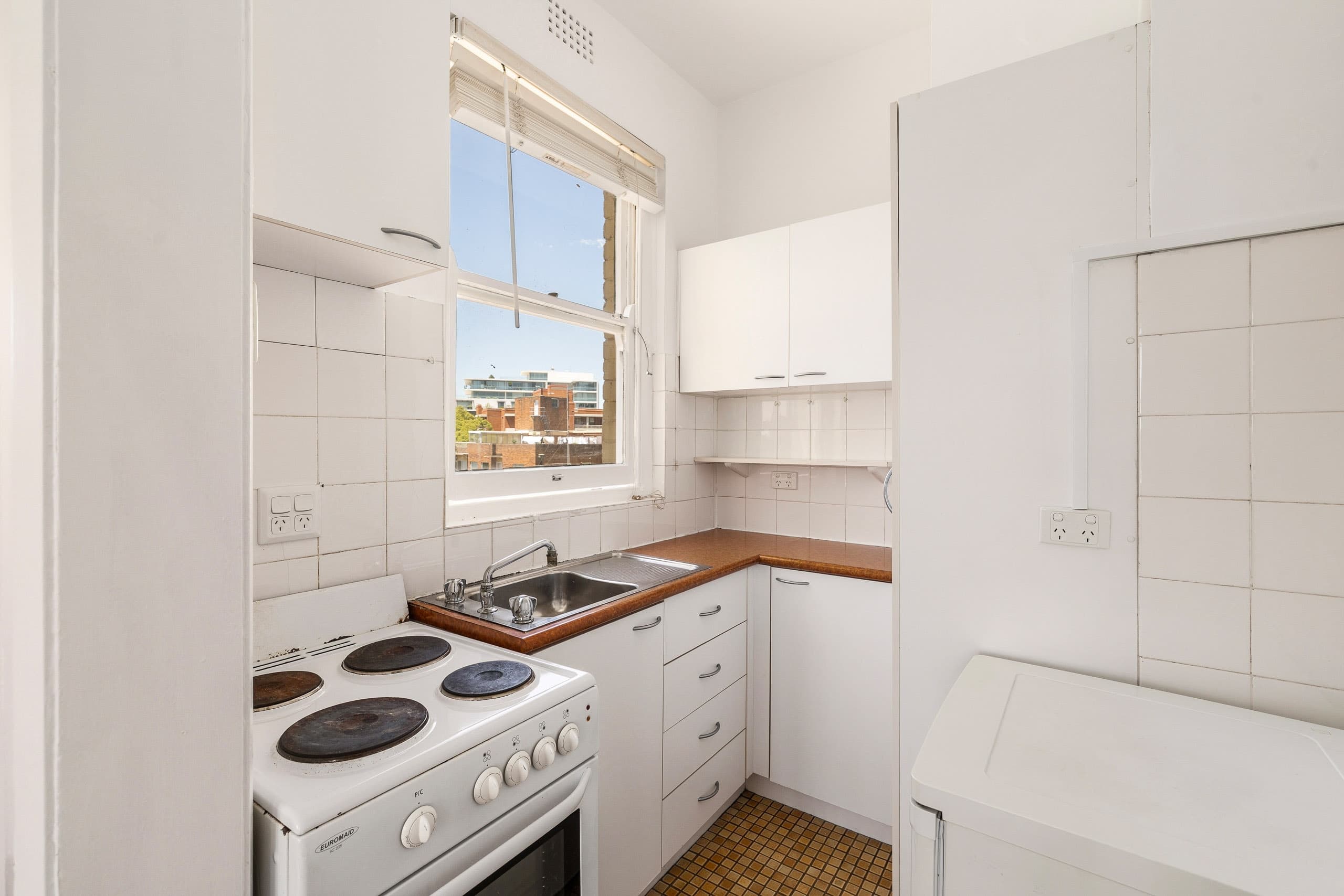 508/3-5 Greenknowe Avenue, Elizabeth Bay - Thumbnail 7