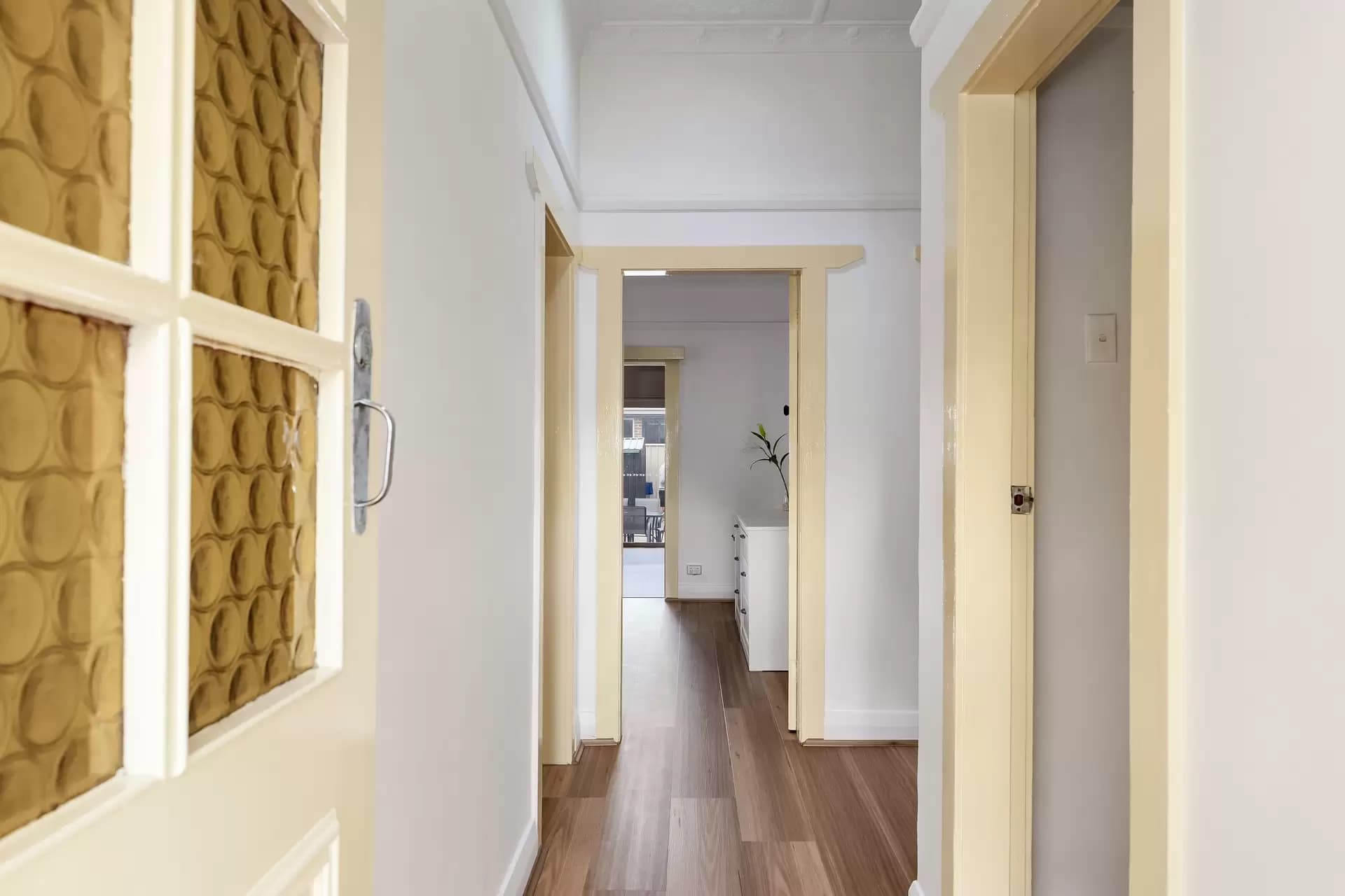 8 Wonga Street, Canterbury - Thumbnail 3
