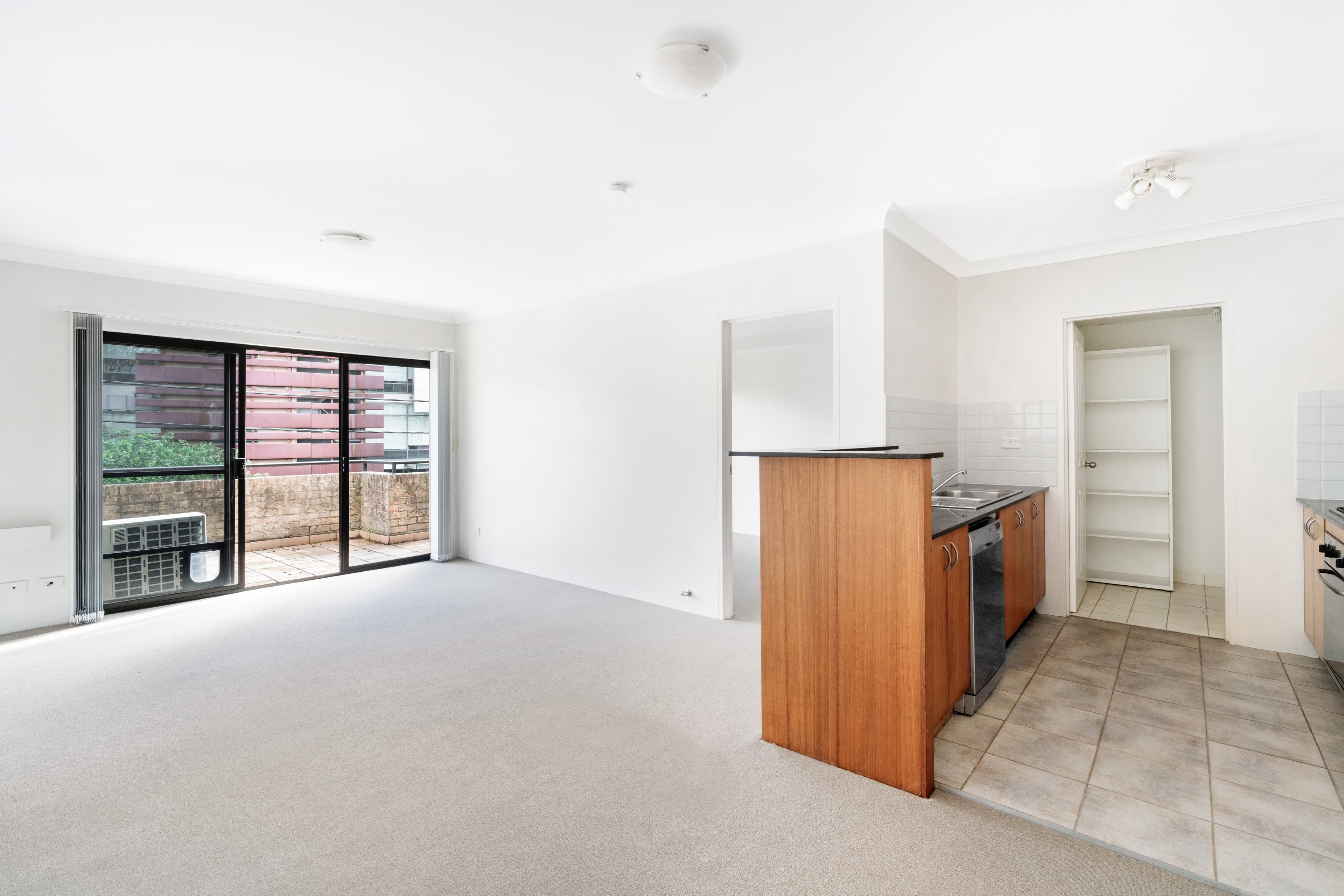 28/11-17 Wyndham Street, Alexandria - Image 1