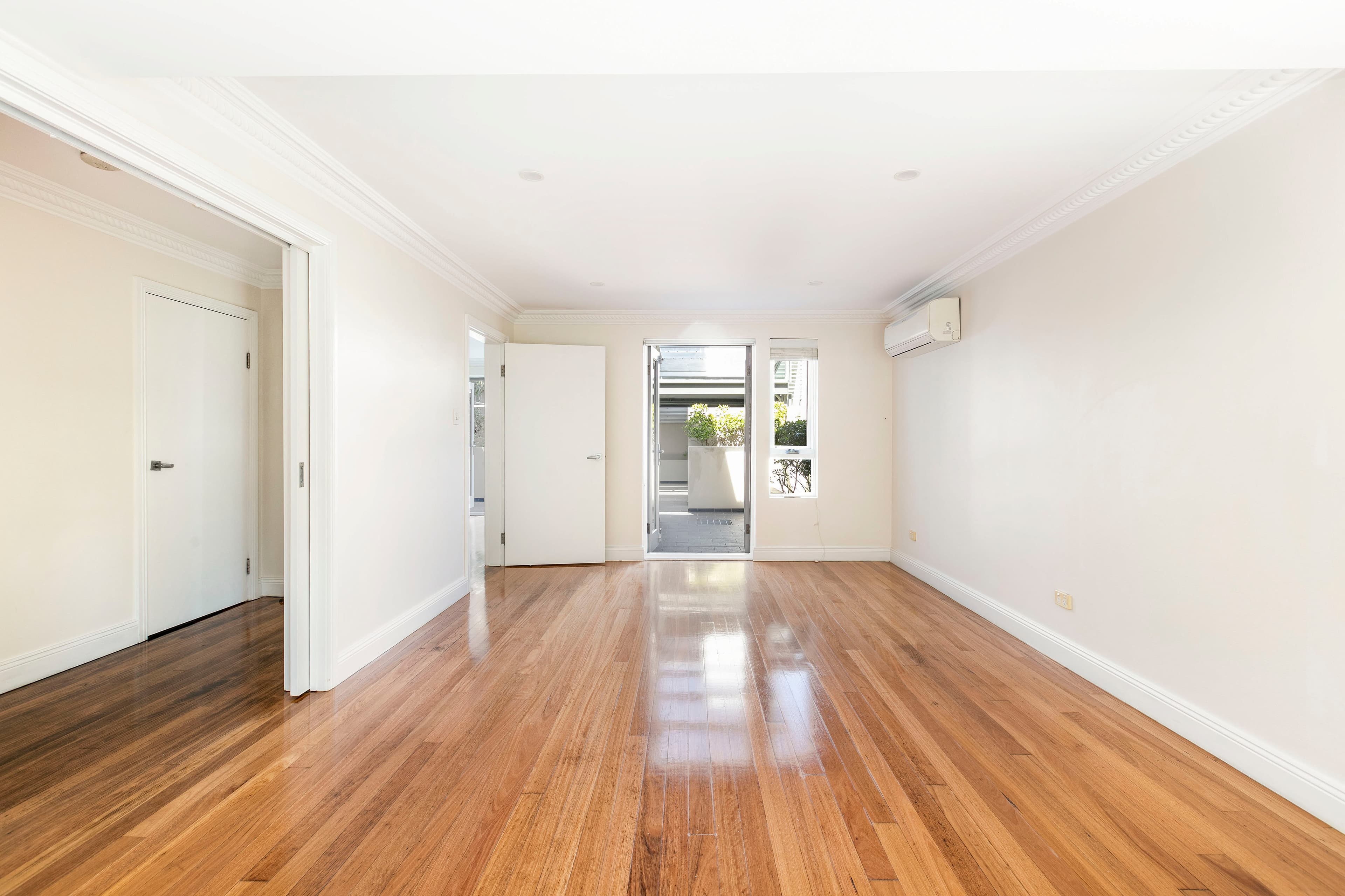 1E Reuss Street, Glebe - Thumbnail 2