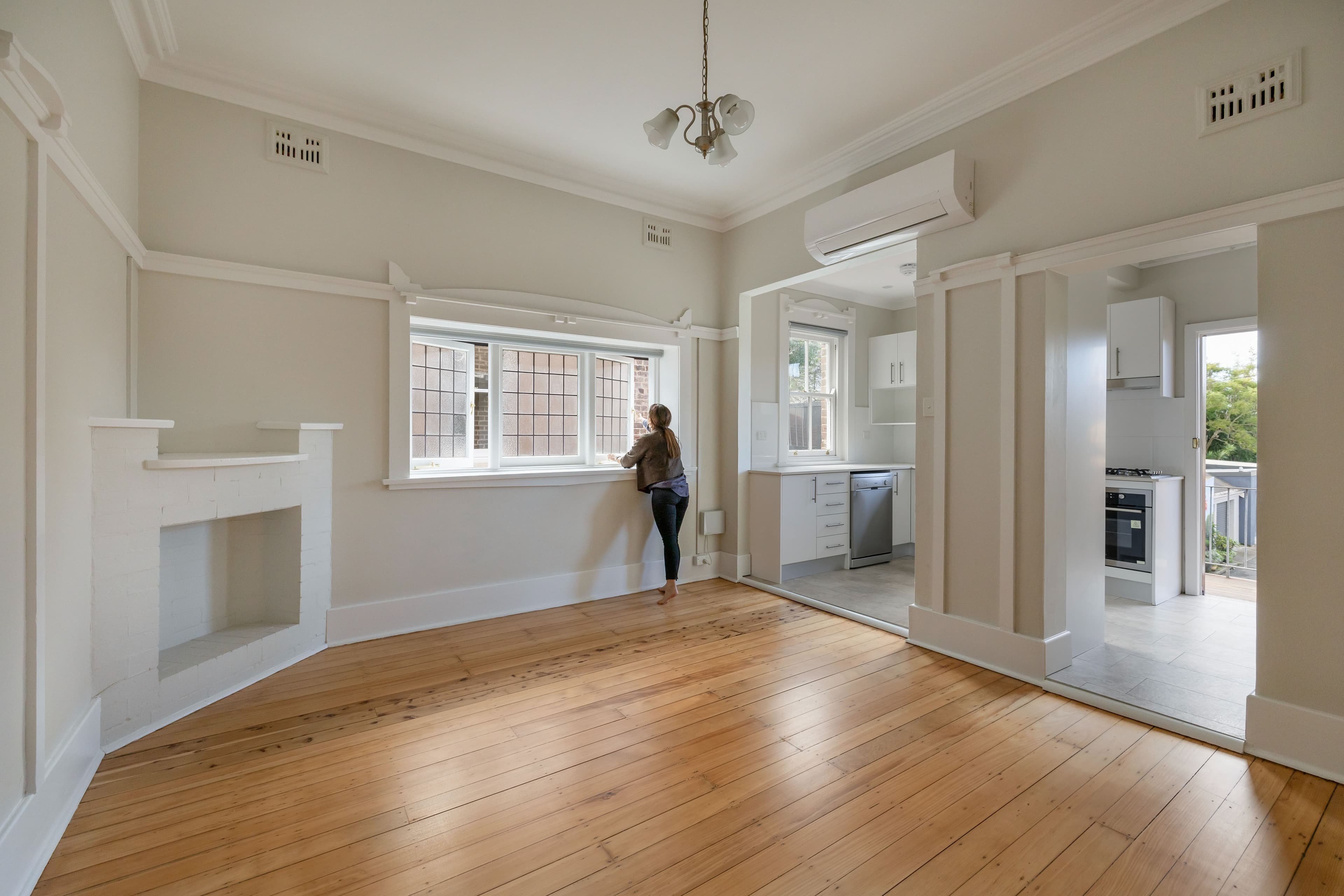 2/14 Mansfield Street, Glebe - Image 1