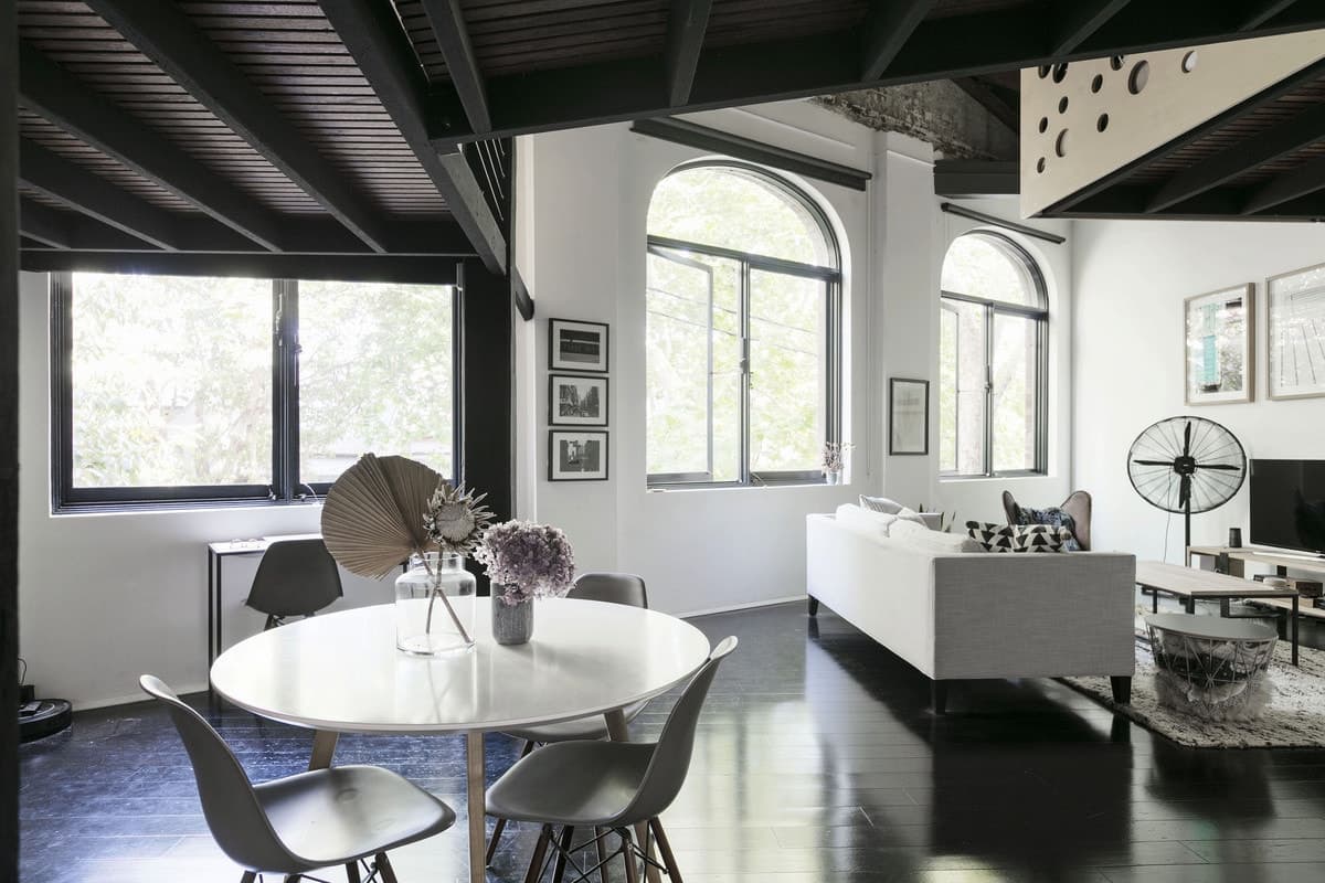 12/498 Bourke Street, Surry Hills - Thumbnail 2