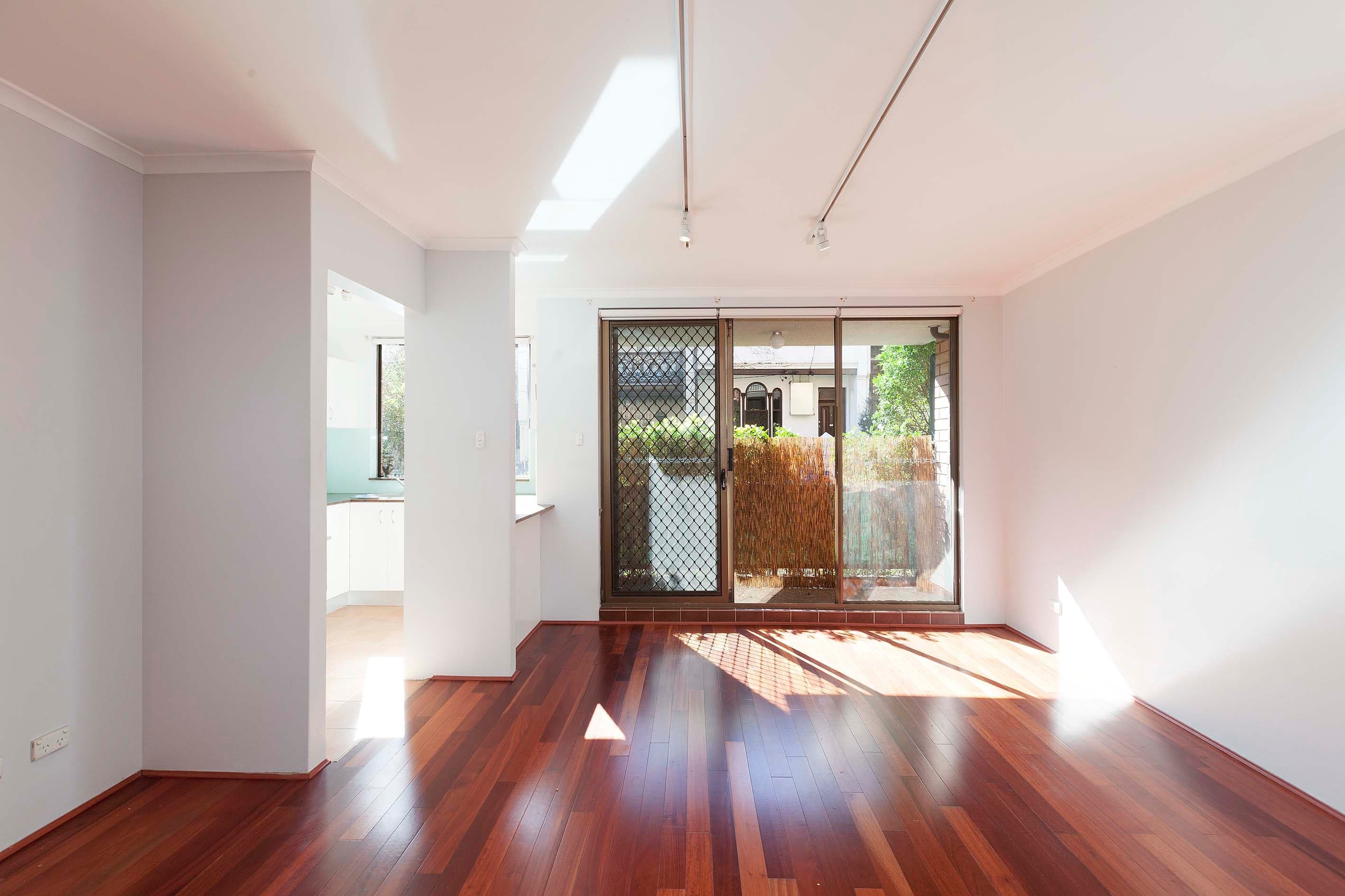 19/492 Elizabeth Street, Surry Hills - Image 1