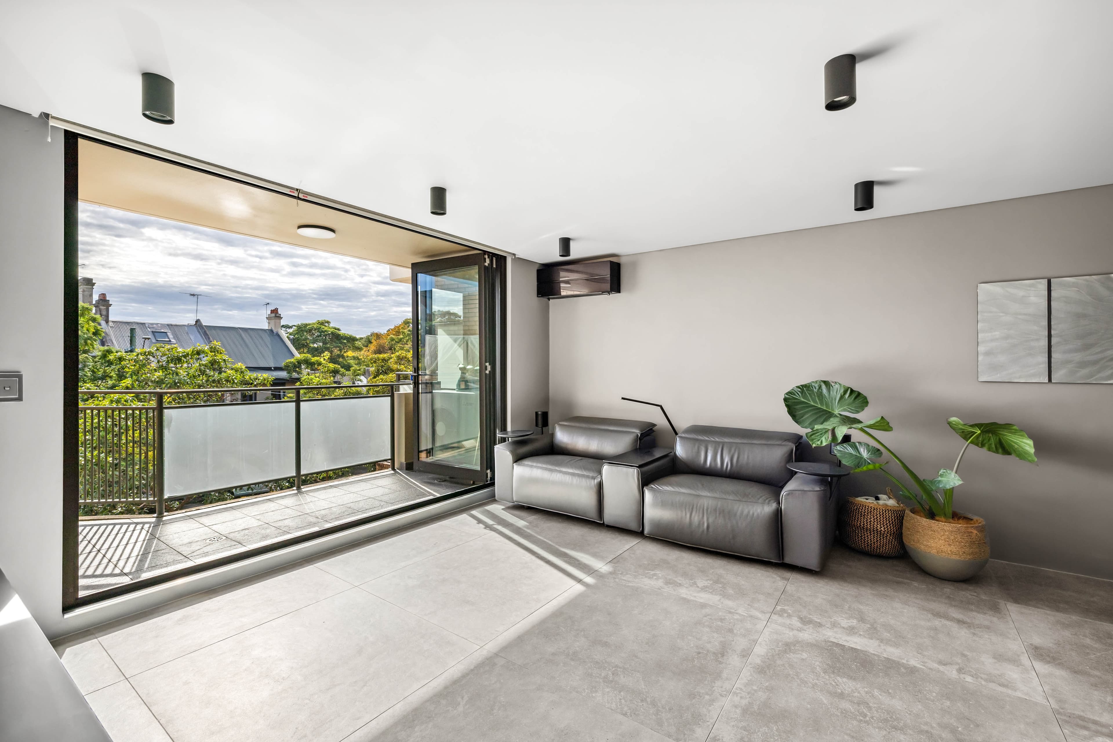 27/11-33 Maddison Street, Redfern - Thumbnail 8