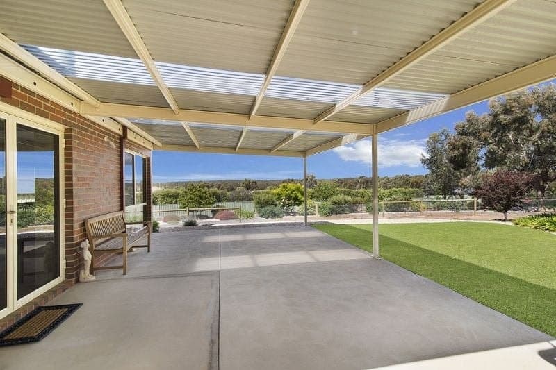 18 Kathleen Terrace MAIDEN GULLY VIC, Maiden Gully - Thumbnail 4