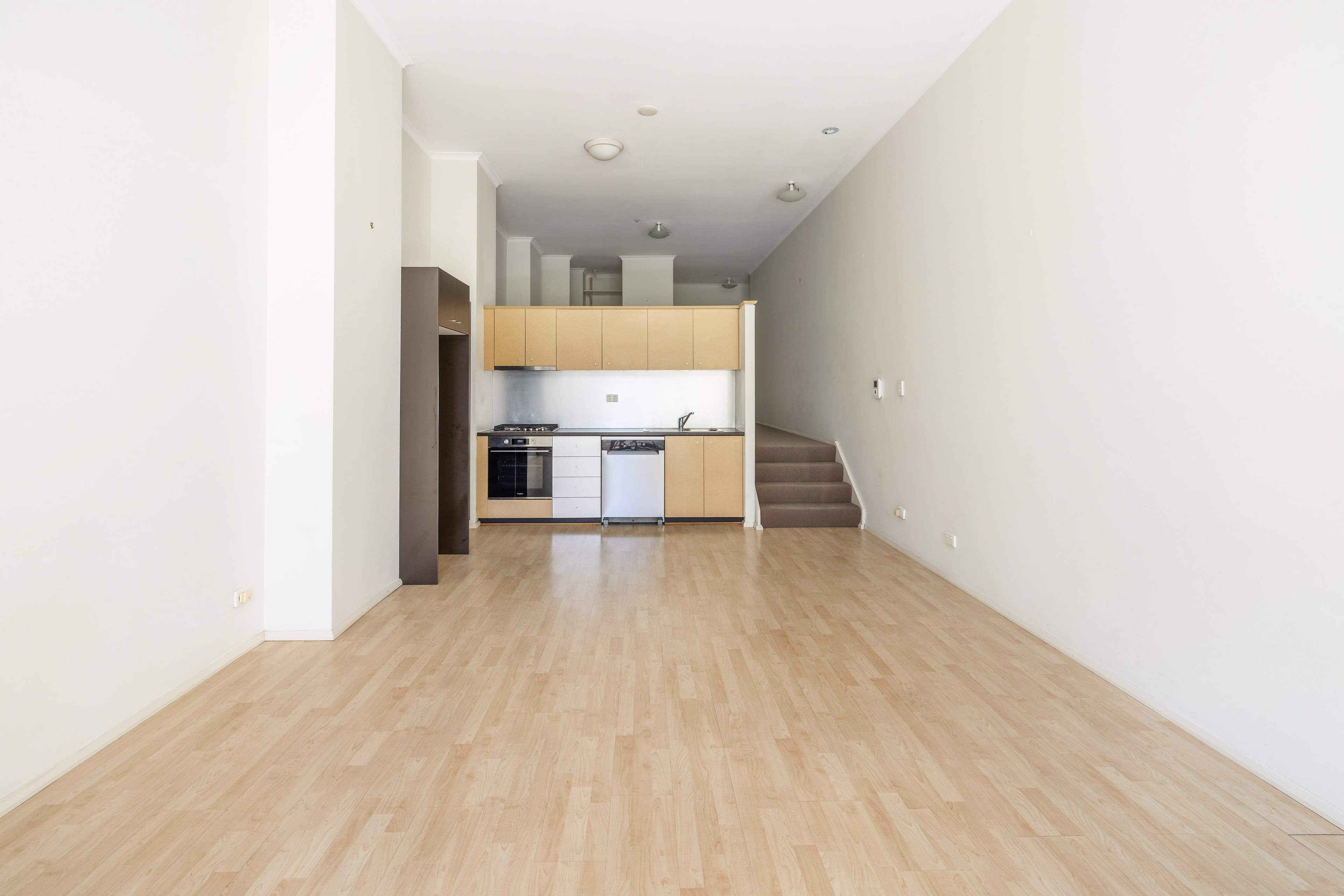 221/105 Campbell Street, Surry Hills - Thumbnail 5