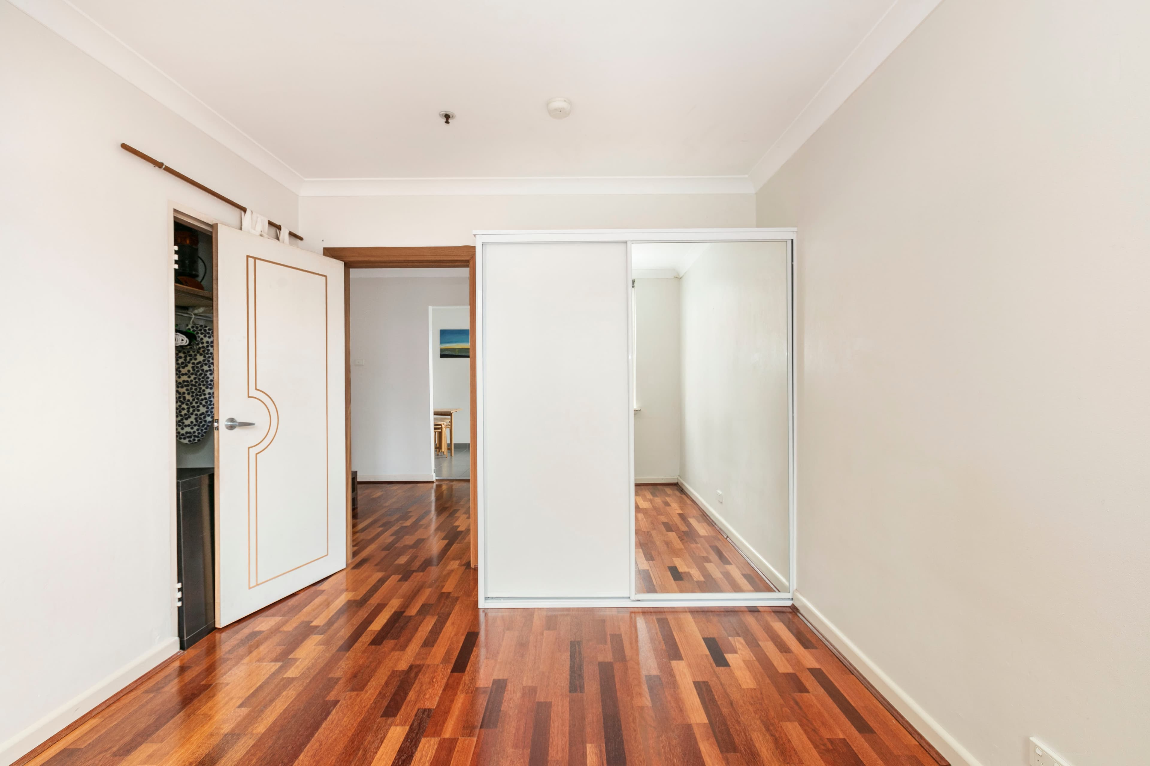 18/25 Hughes Street, Potts Point - Thumbnail 7