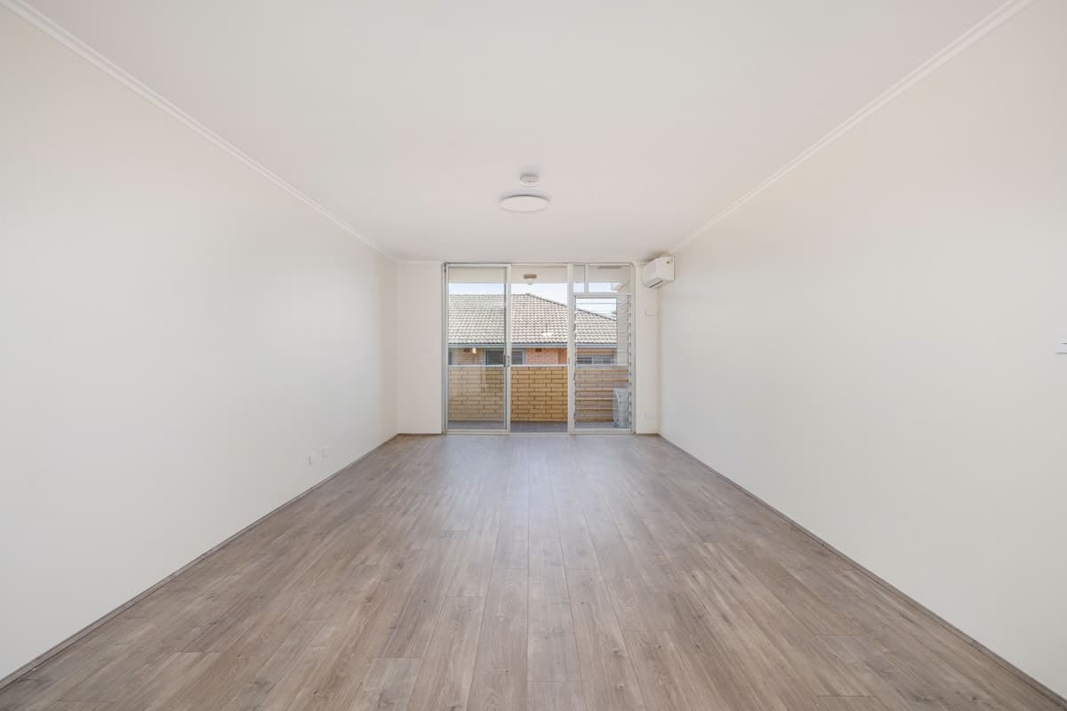 504/136 Curlewis Street, Bondi Beach - Image 1