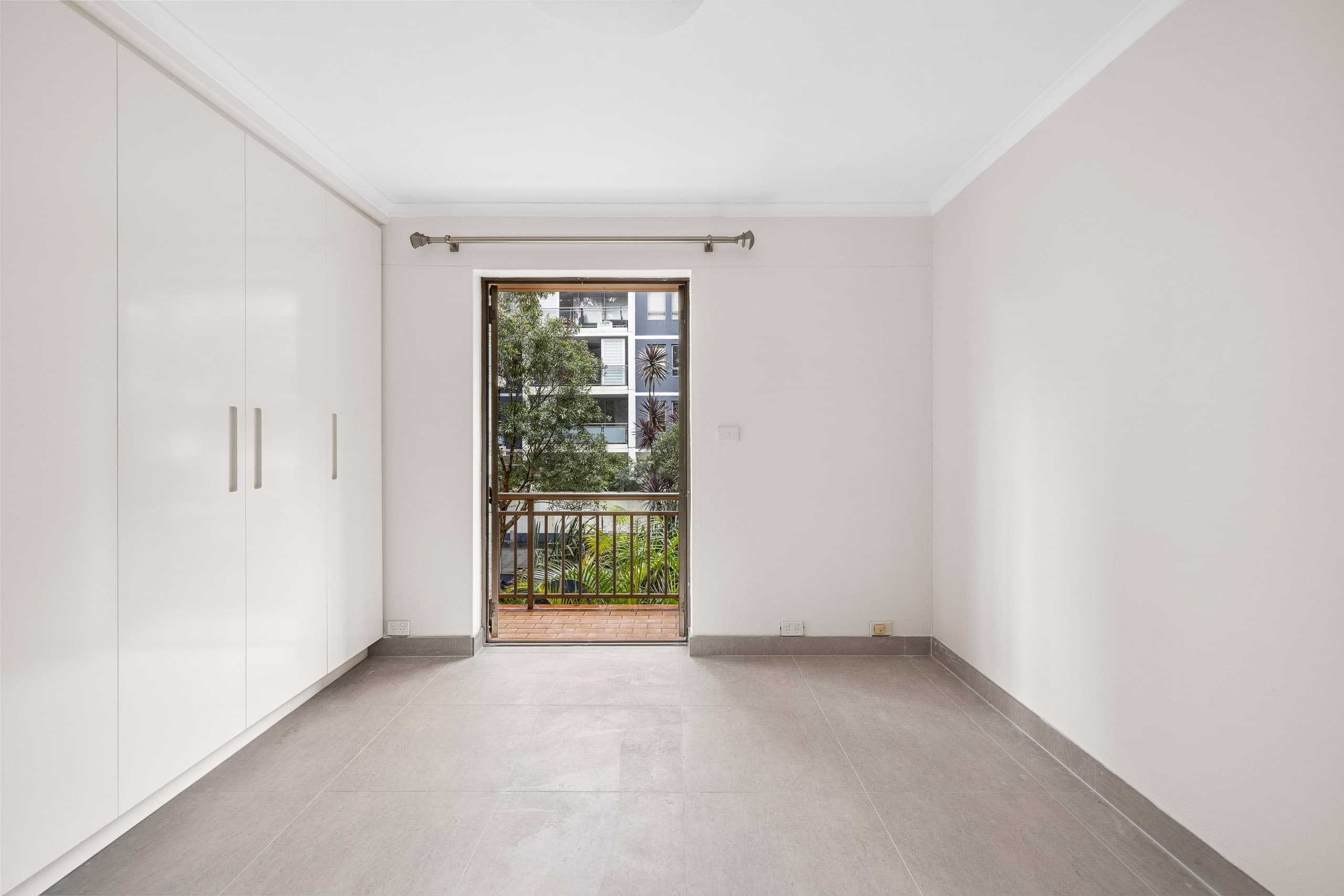 3/5-13 Hutchinson Street, Surry Hills - Thumbnail 8