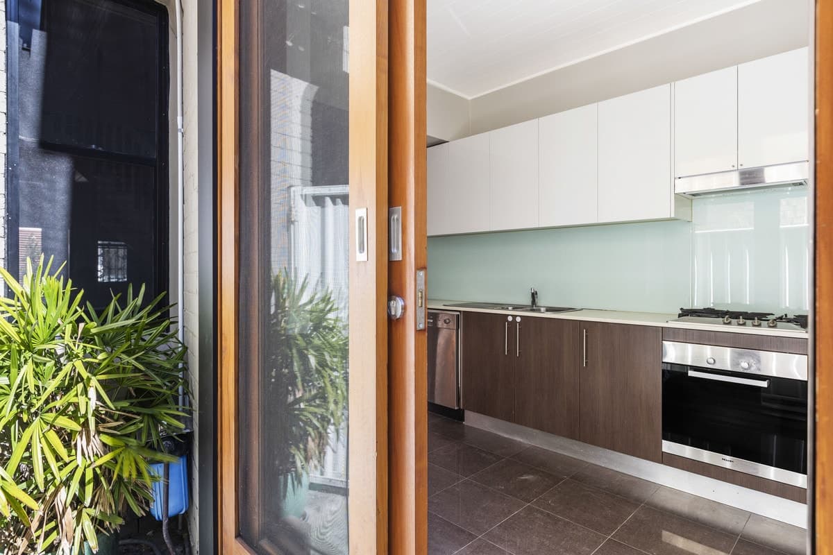 8 Albert Street, Redfern - Thumbnail 5