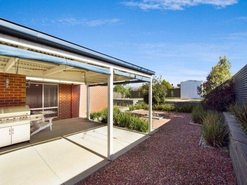 83 Mistletoe Street GOLDEN SQUARE VIC, 83 Mistletoe Street Golden Square - Thumbnail 3
