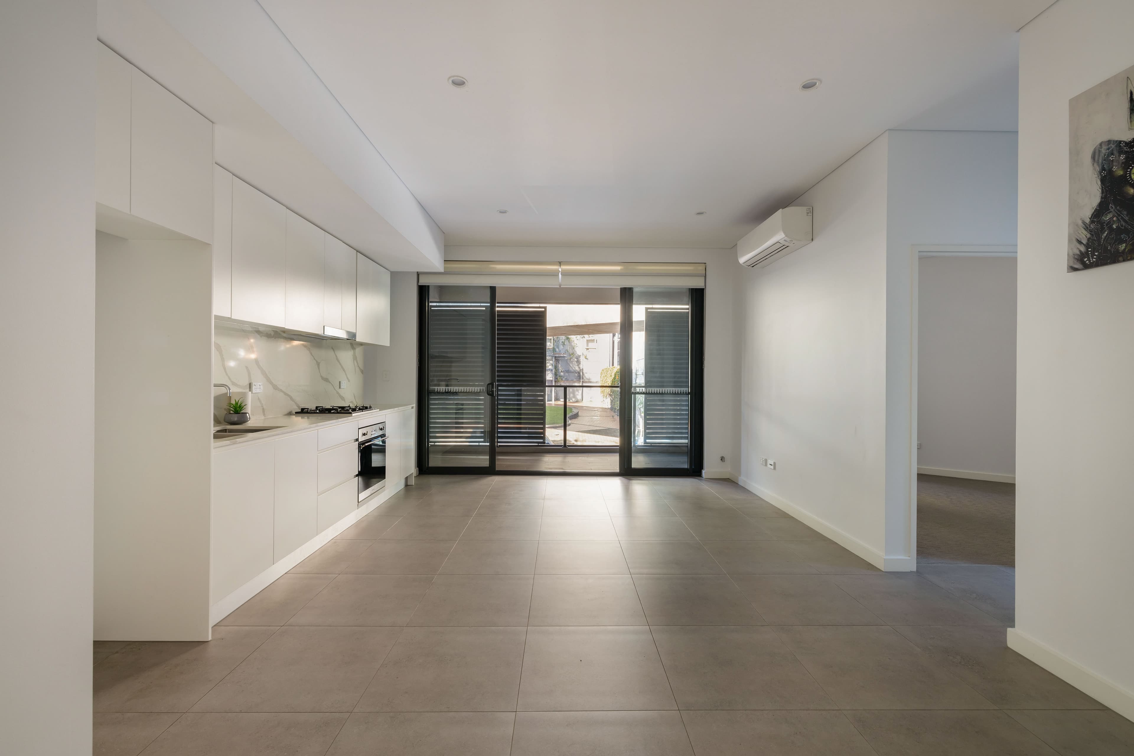 7/164 Cathedral Street, Woolloomooloo - Thumbnail 3