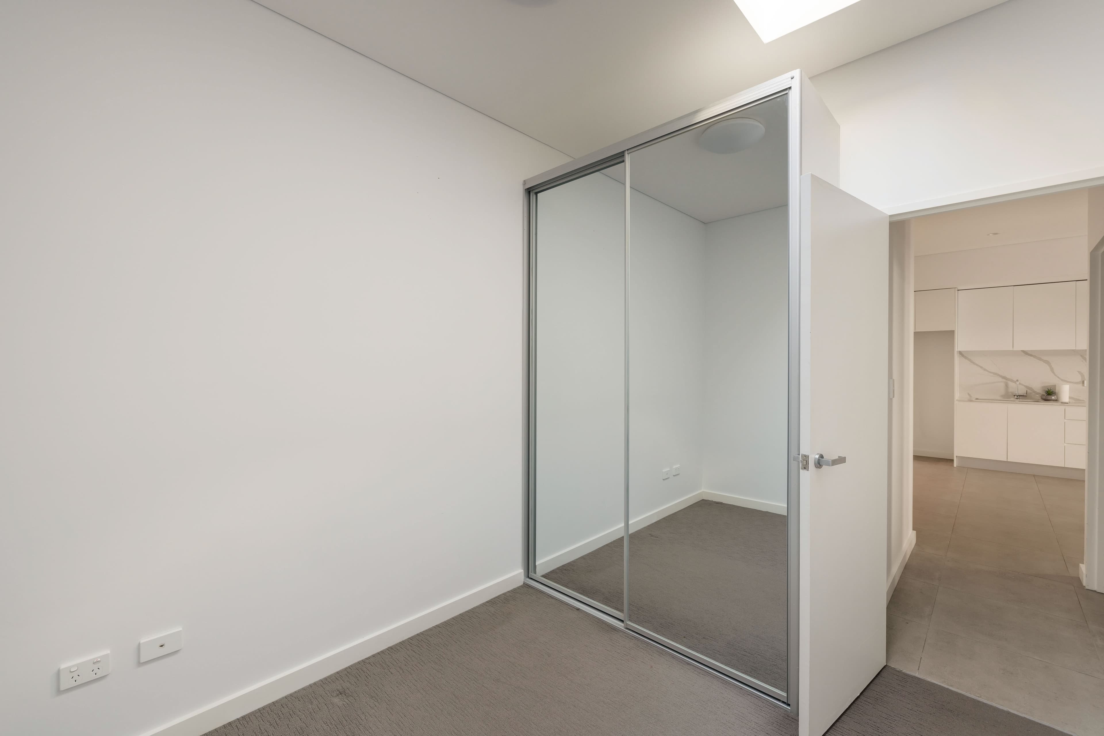 7/164 Cathedral Street, Woolloomooloo - Thumbnail 8