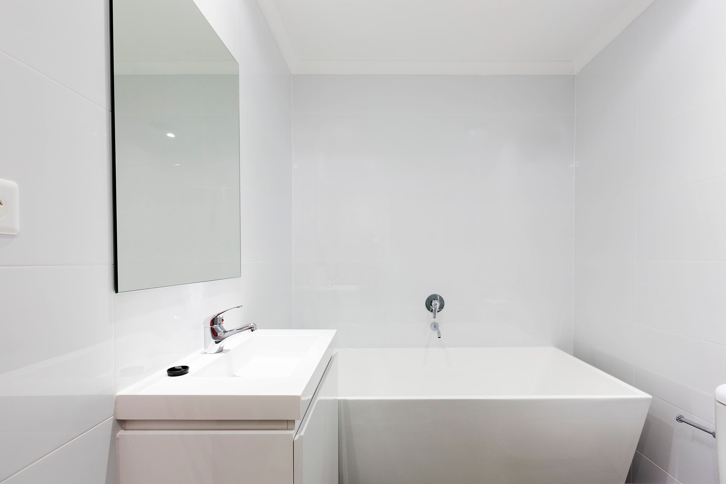 19/12-16 Terrace Road, Dulwich Hill - Thumbnail 3