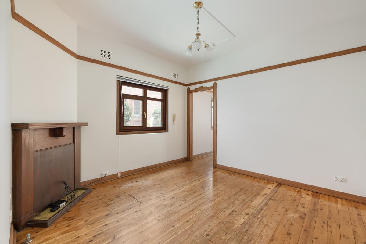 6/22-24 Cambridge Street, Enmore - Image 1