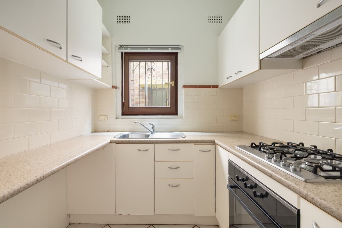 6/22-24 Cambridge Street, Enmore - Thumbnail 4