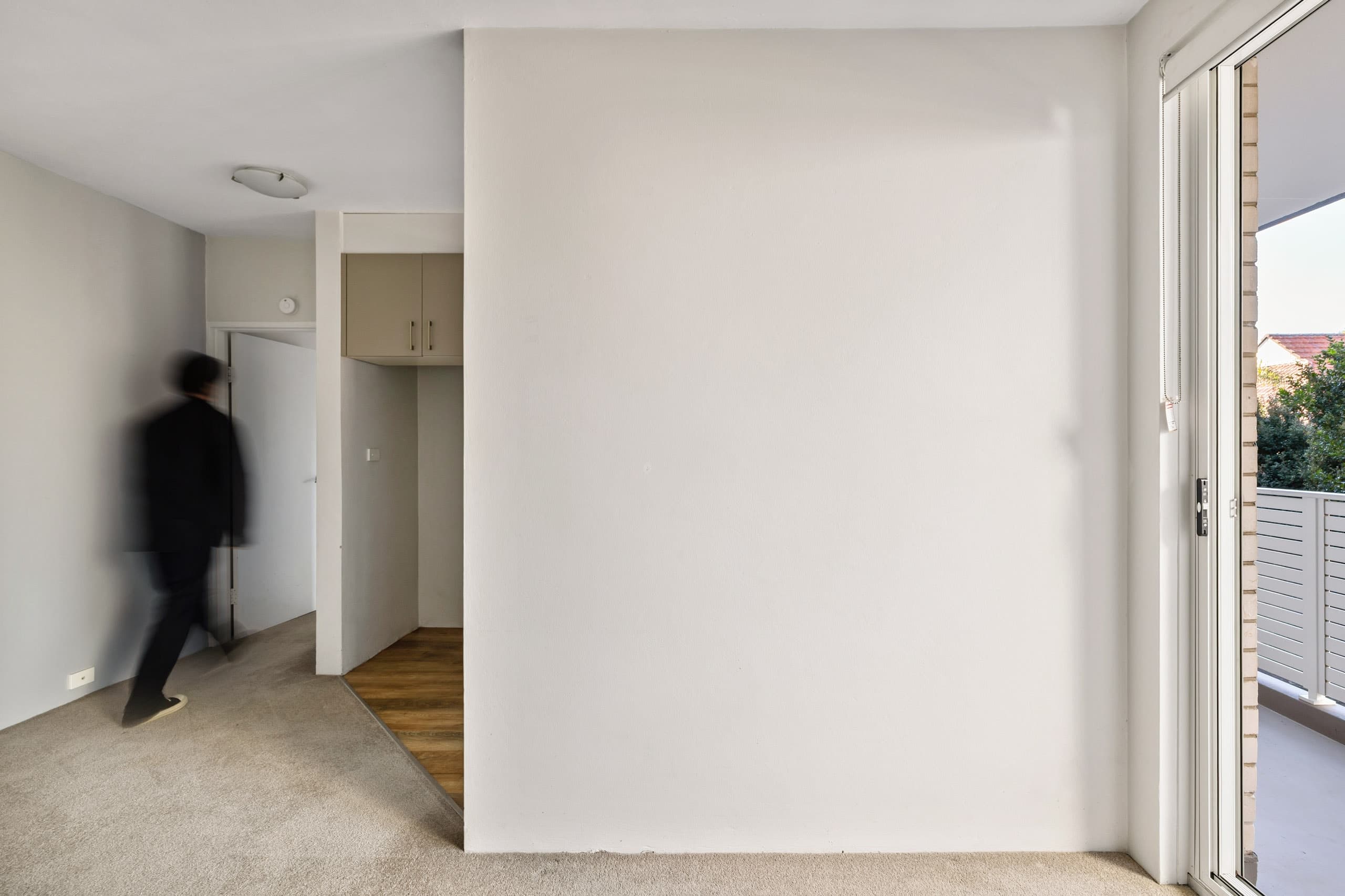 14/8-12 Hunter Street, Lewisham - Thumbnail 2