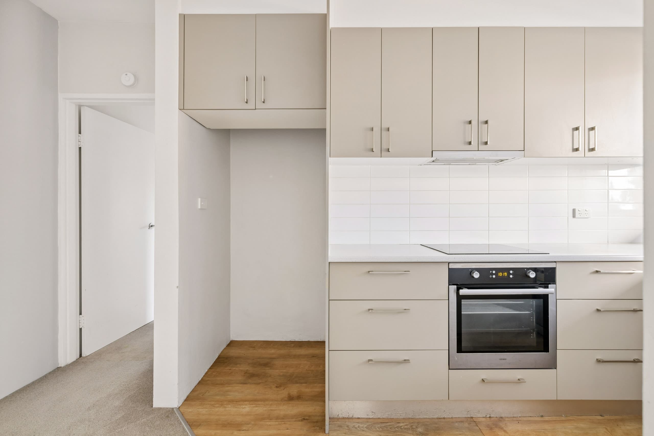 14/8-12 Hunter Street, Lewisham - Thumbnail 5