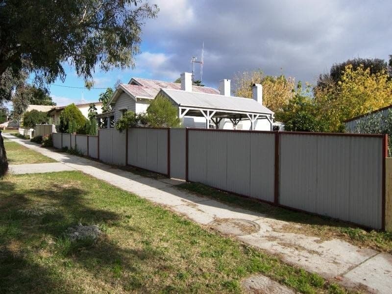 89 Honeysuckle Street BENDIGO VIC, Bendigo - Image 1