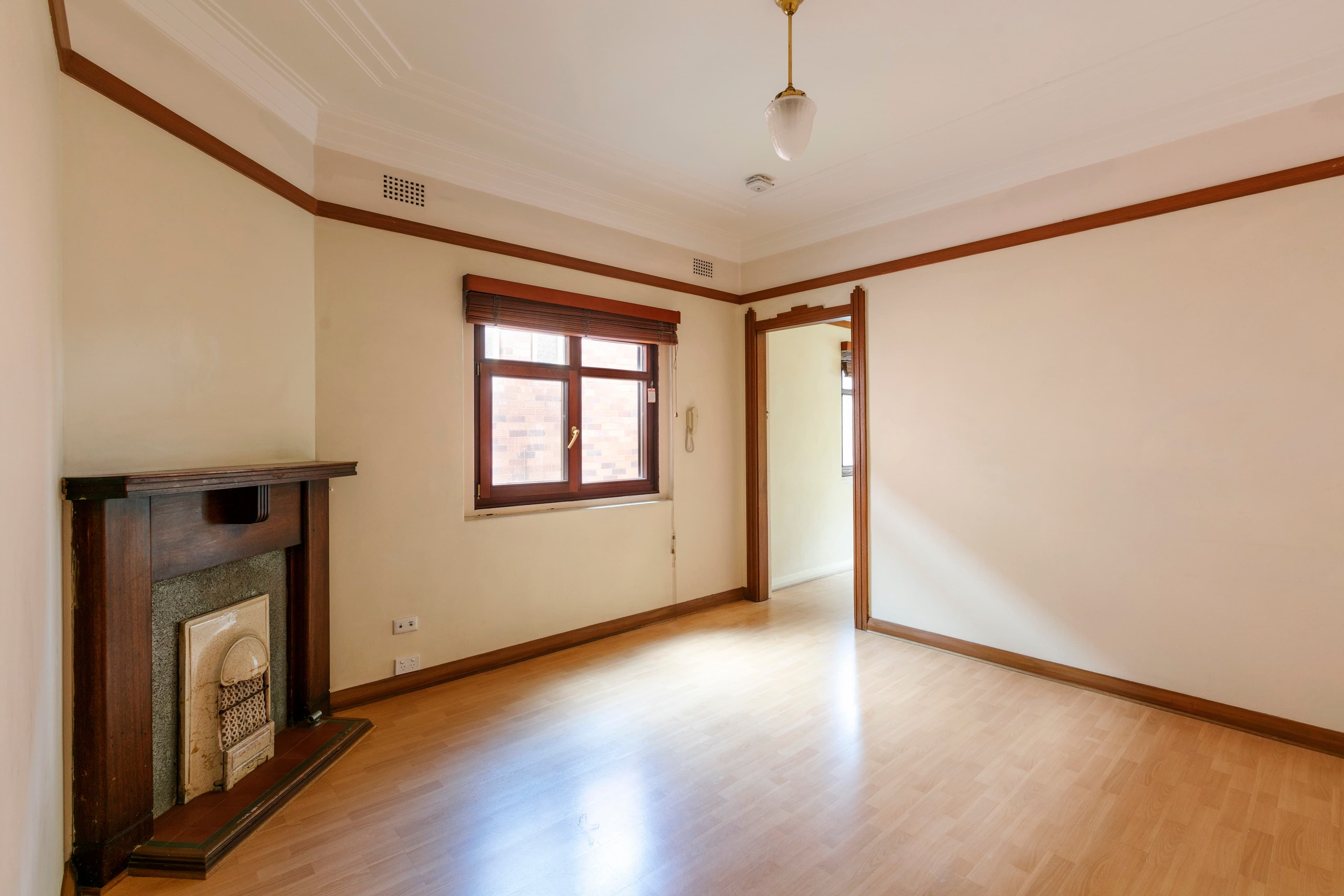 9/22-24 Cambridge Street, Enmore - Thumbnail 2