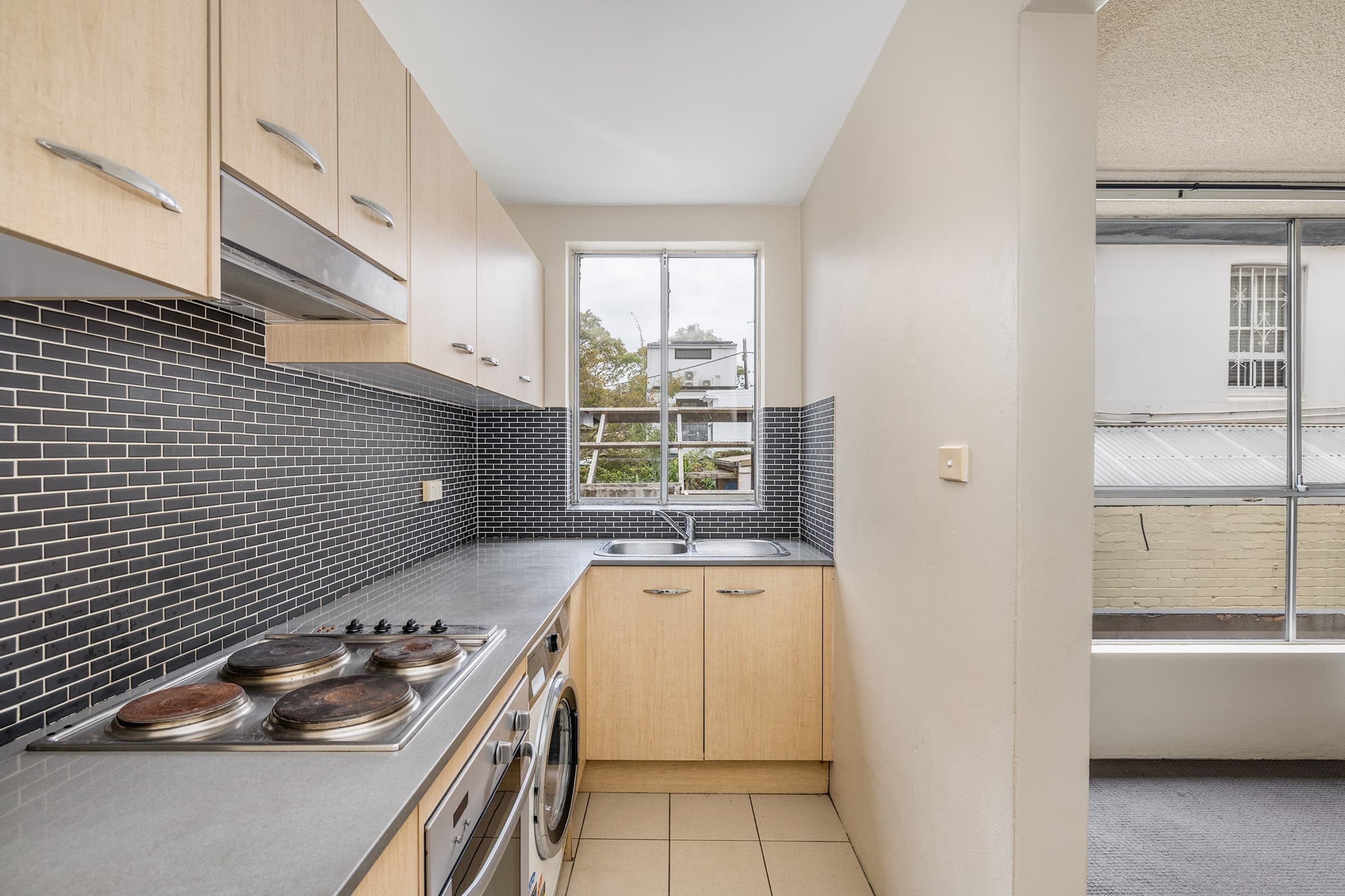 8/12-16 Chelsea Street, Redfern - Thumbnail 3