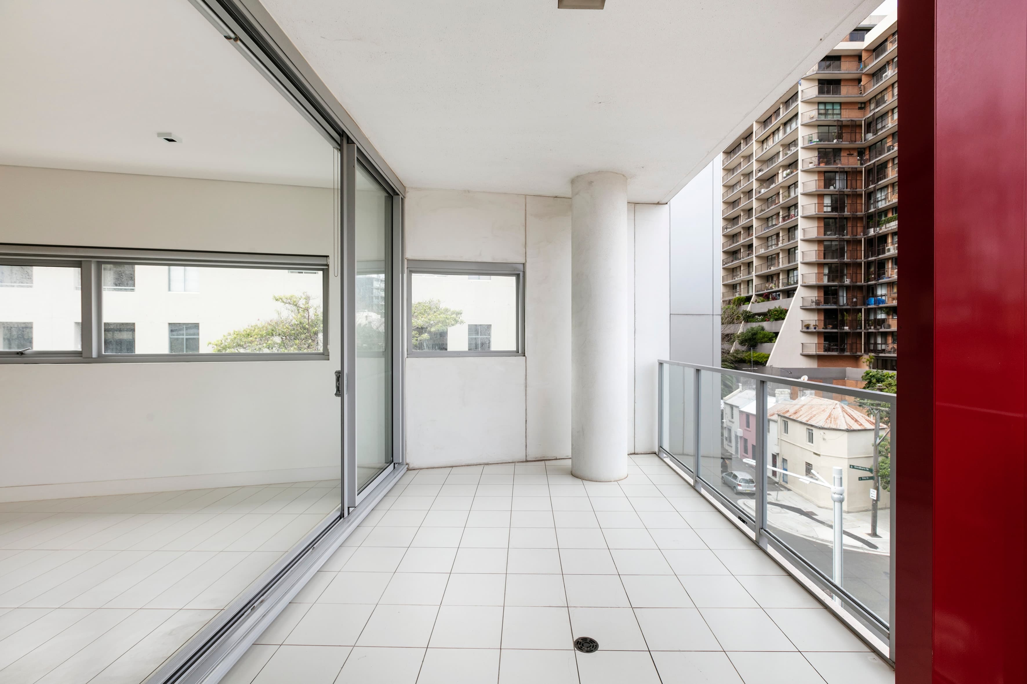 25/200-218 Goulburn Street, Surry Hills - Thumbnail 4