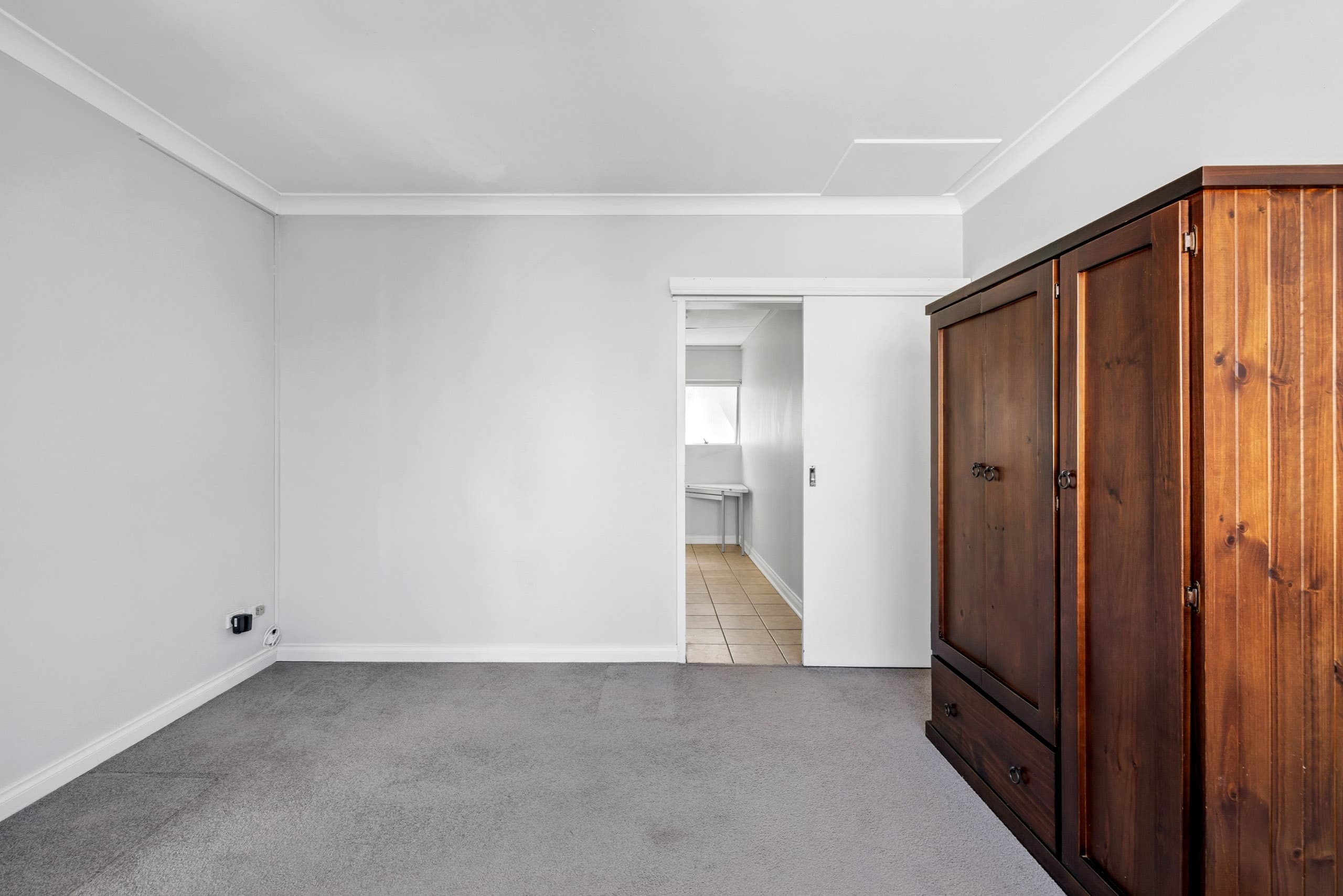105/19 Forbes Street (Enter via Plunkett Street), Woolloomooloo - Thumbnail 4